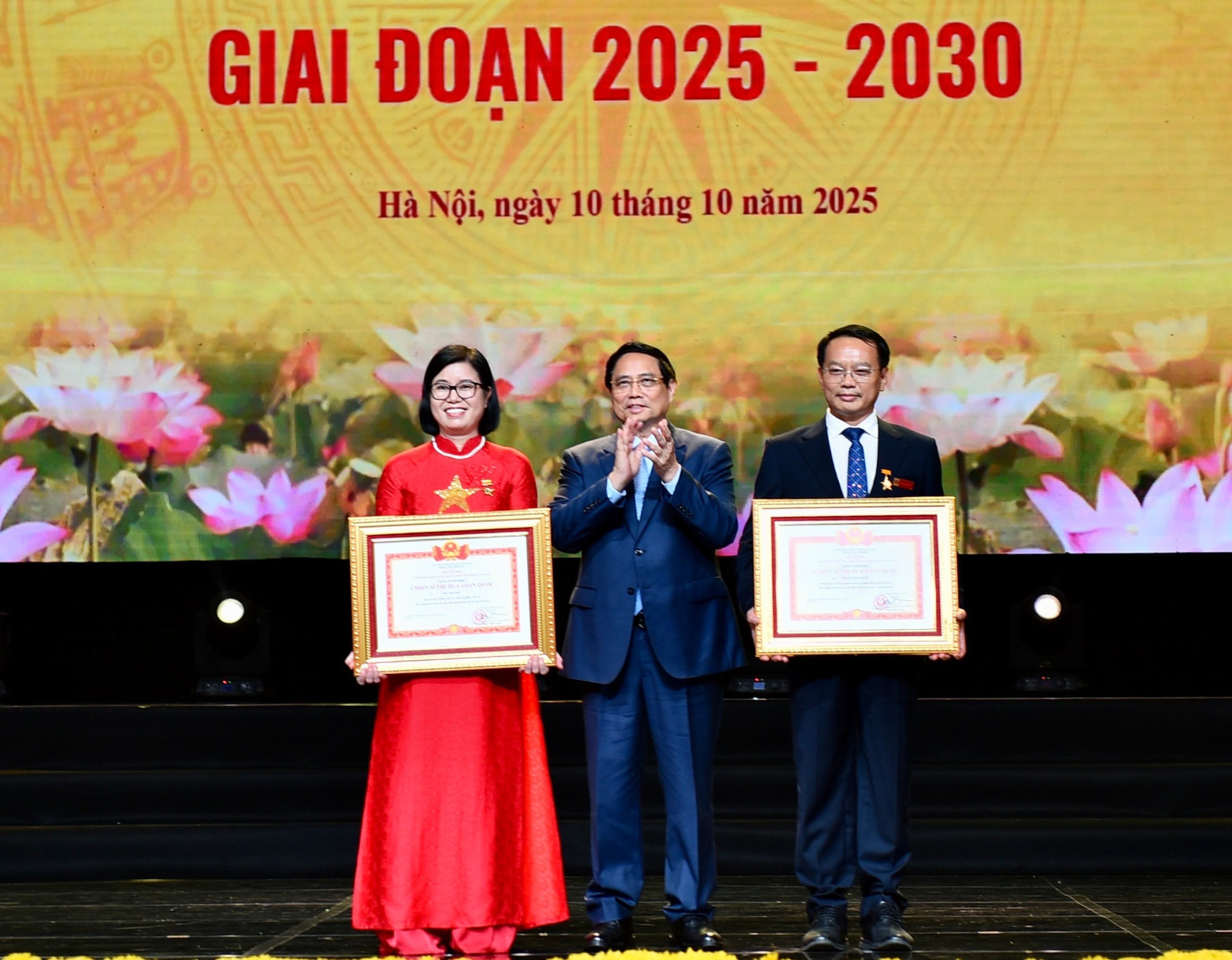 Thủ tướng Phạm Minh Chính dự Đại hội Thi đua yêu nước TP Hà Nội - 7