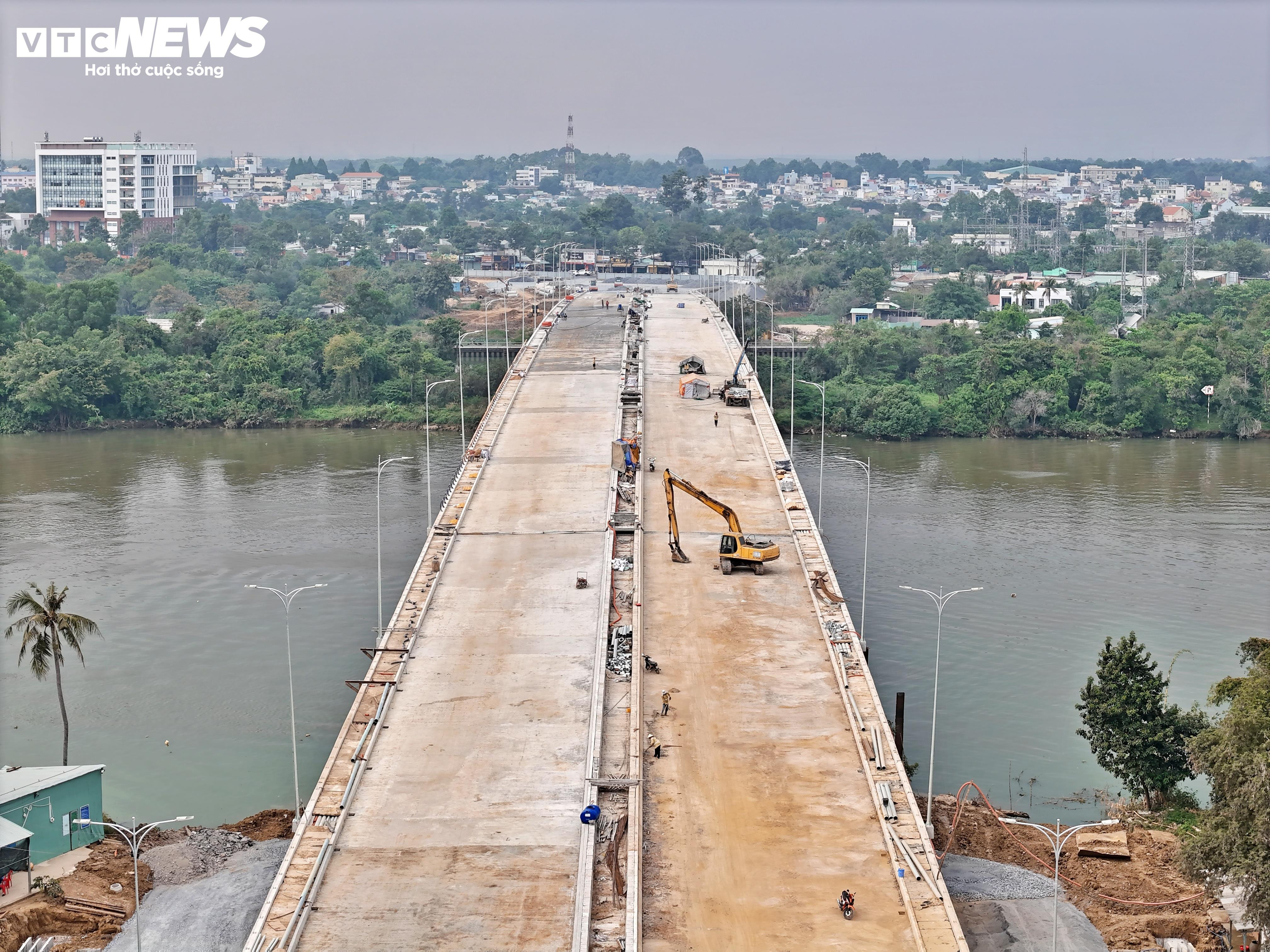 Tấp nập thi công dự án 1.500 tỷ đồng qua 'siêu phường' ở Đồng Nai - 5