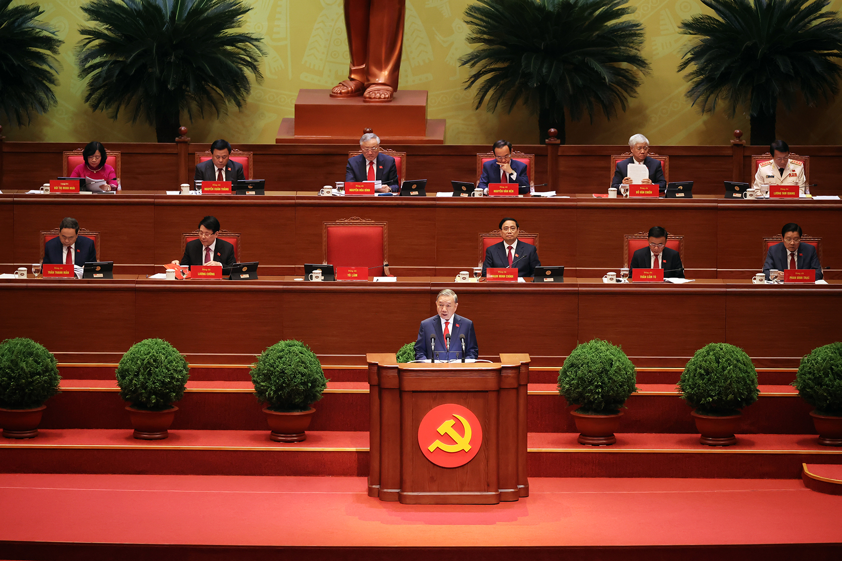 'Biết xấu hổ khi dân còn nghèo' – thông điệp đạo đức công vụ từ Đại hội Đảng XIV - 3