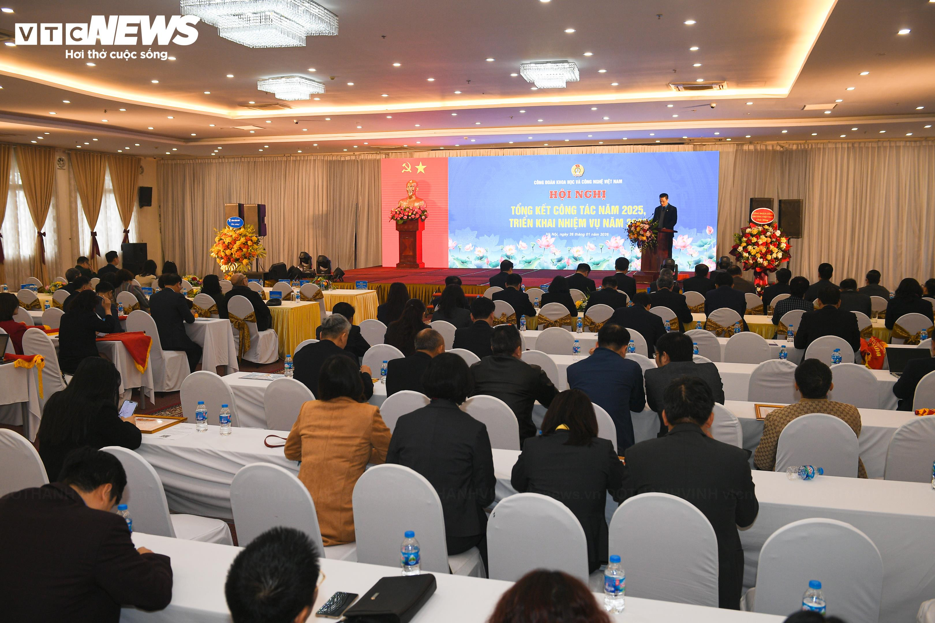 Toàn cảnh hội nghị tổng kết năm 2025 của Công đoàn Khoa học và Công nghệ Việt Nam - 1