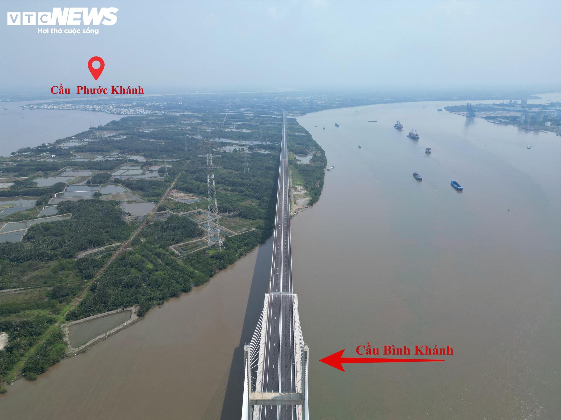 Cận cảnh cầu dây văng tĩnh không cao nhất Việt Nam - 1