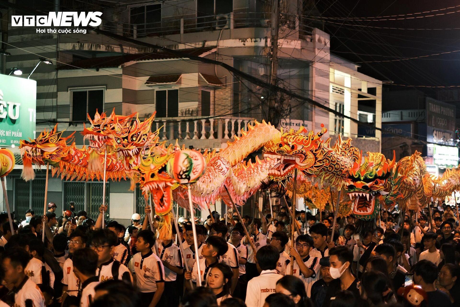 Hàng nghìn người dự lễ Kỳ Yên Đình Vĩnh Bình hơn 200 tuổi ở Đồng Tháp - 10