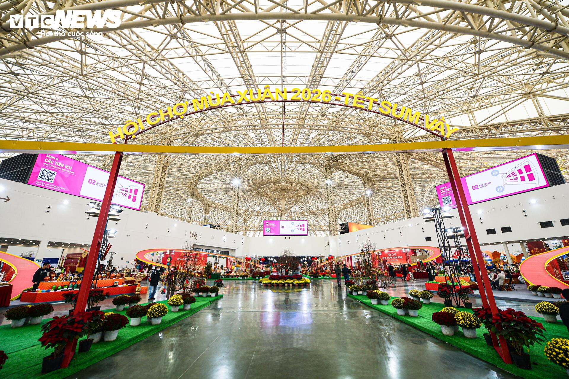 Hà Nội mang không gian Tết truyền thống đến Hội chợ Mùa Xuân 2026 - 2