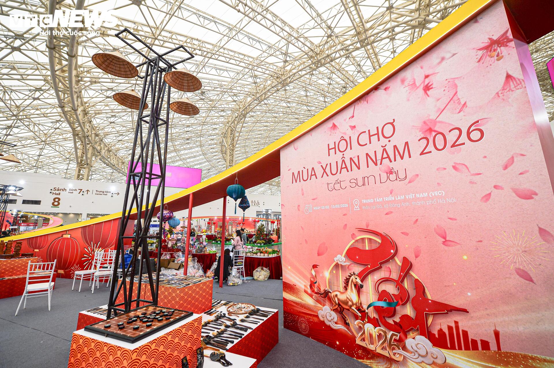 Hà Nội mang không gian Tết truyền thống đến Hội chợ Mùa Xuân 2026 - 4