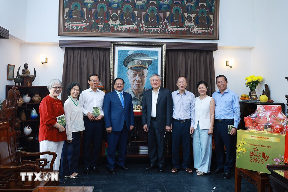 Thủ tướng chúc Tết gia đình nguyên lãnh đạo Đảng, Nhà nước qua các thời kỳ - 11