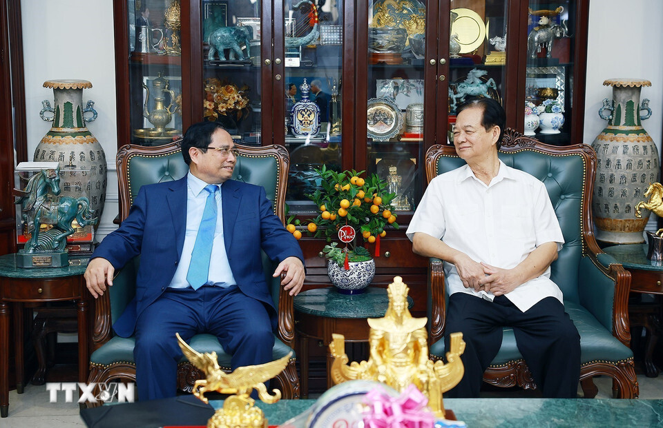 Thủ tướng chúc Tết gia đình nguyên lãnh đạo Đảng, Nhà nước qua các thời kỳ - 16