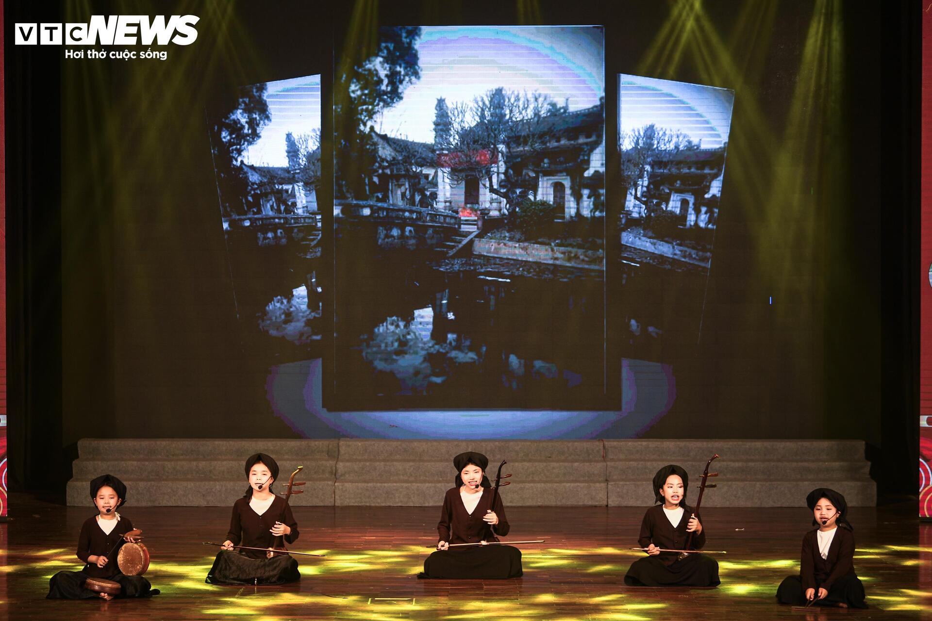 Toàn cảnh chương trình Festival Nghệ thuật truyền thống Việt Nam 2026 - 12