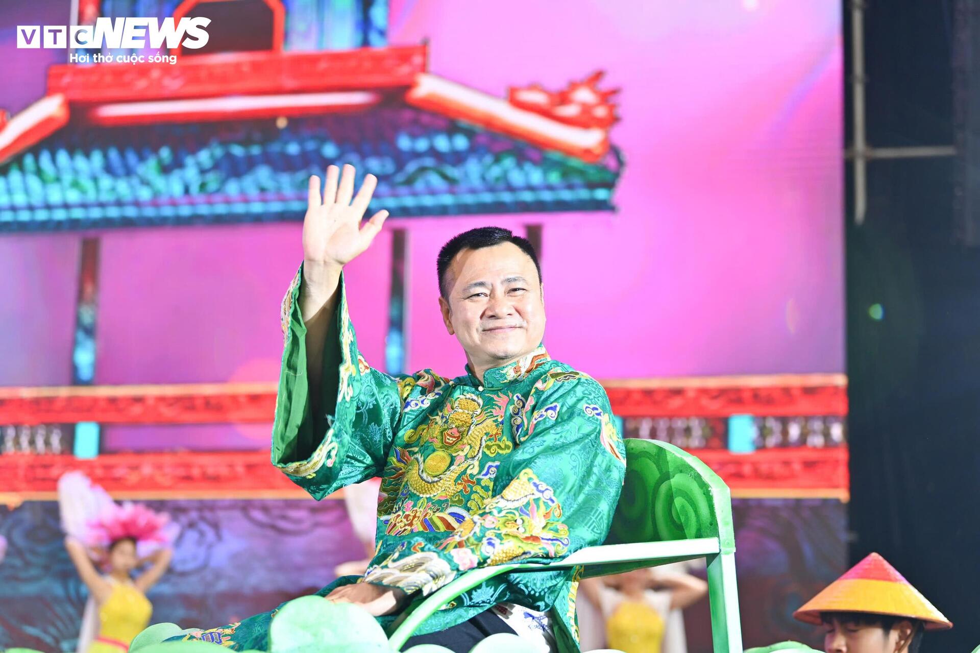 Phó Thủ tướng Bùi Thanh Sơn dự tổng duyệt Lễ bế mạc hội chợ Mùa Xuân 2026 - 5