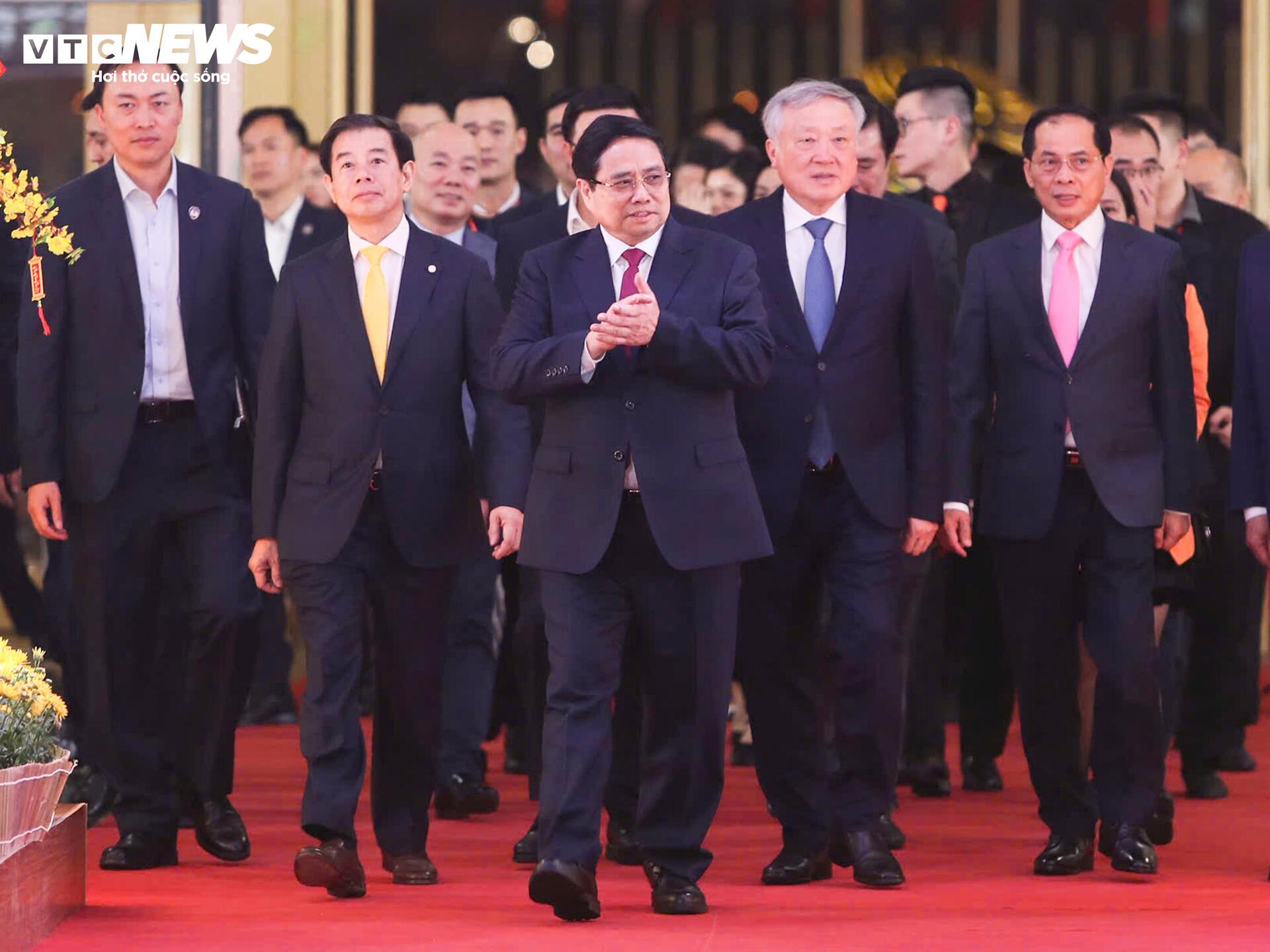 Thủ tướng Phạm Minh Chính dự lễ bế mạc Hội chợ Mùa Xuân 2026 - 2