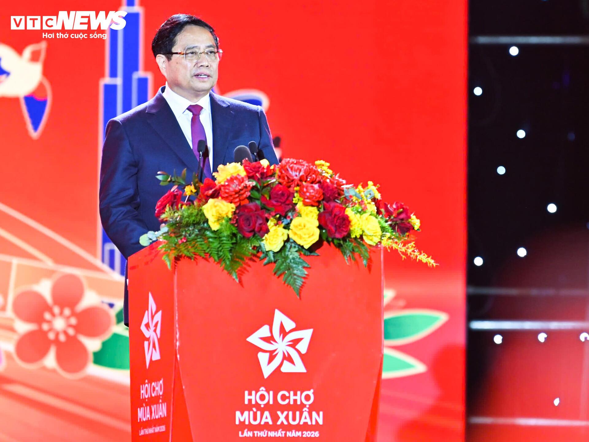 Toàn cảnh lễ bế mạc Hội chợ Mùa Xuân lần thứ nhất năm 2026 - 3