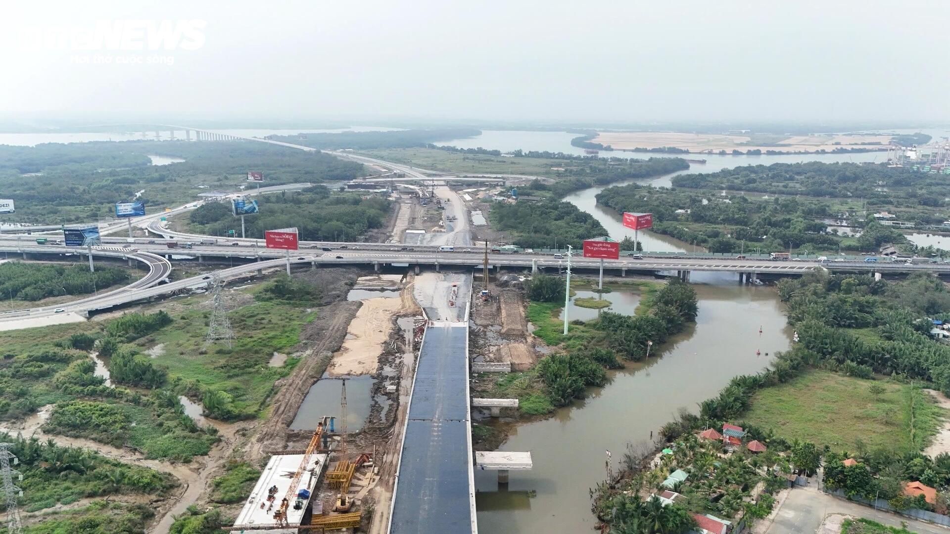 Thi công xuyên Tết dự án Vành đai 3 TP.HCM, nỗ lực thông xe trước 30/4 - 7