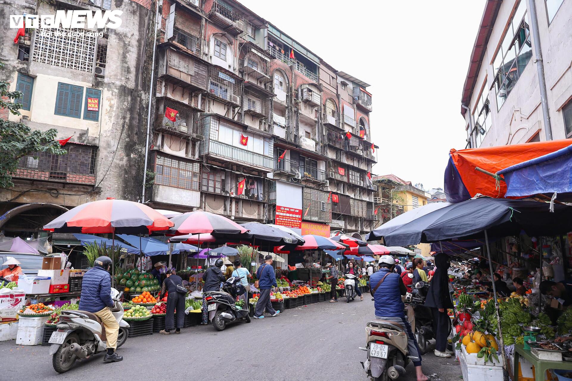 Hà Nội thông thoáng, yên bình ngày 29 Tết - 9