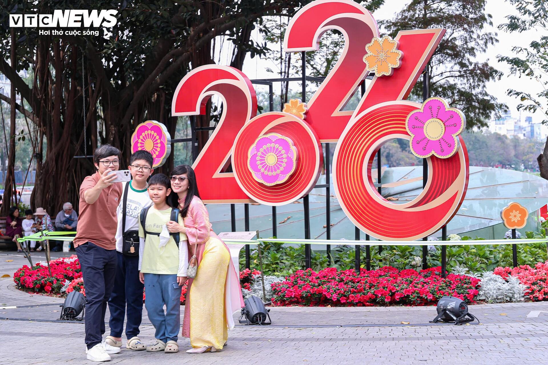 Hà Nội thông thoáng, yên bình ngày 29 Tết - 6