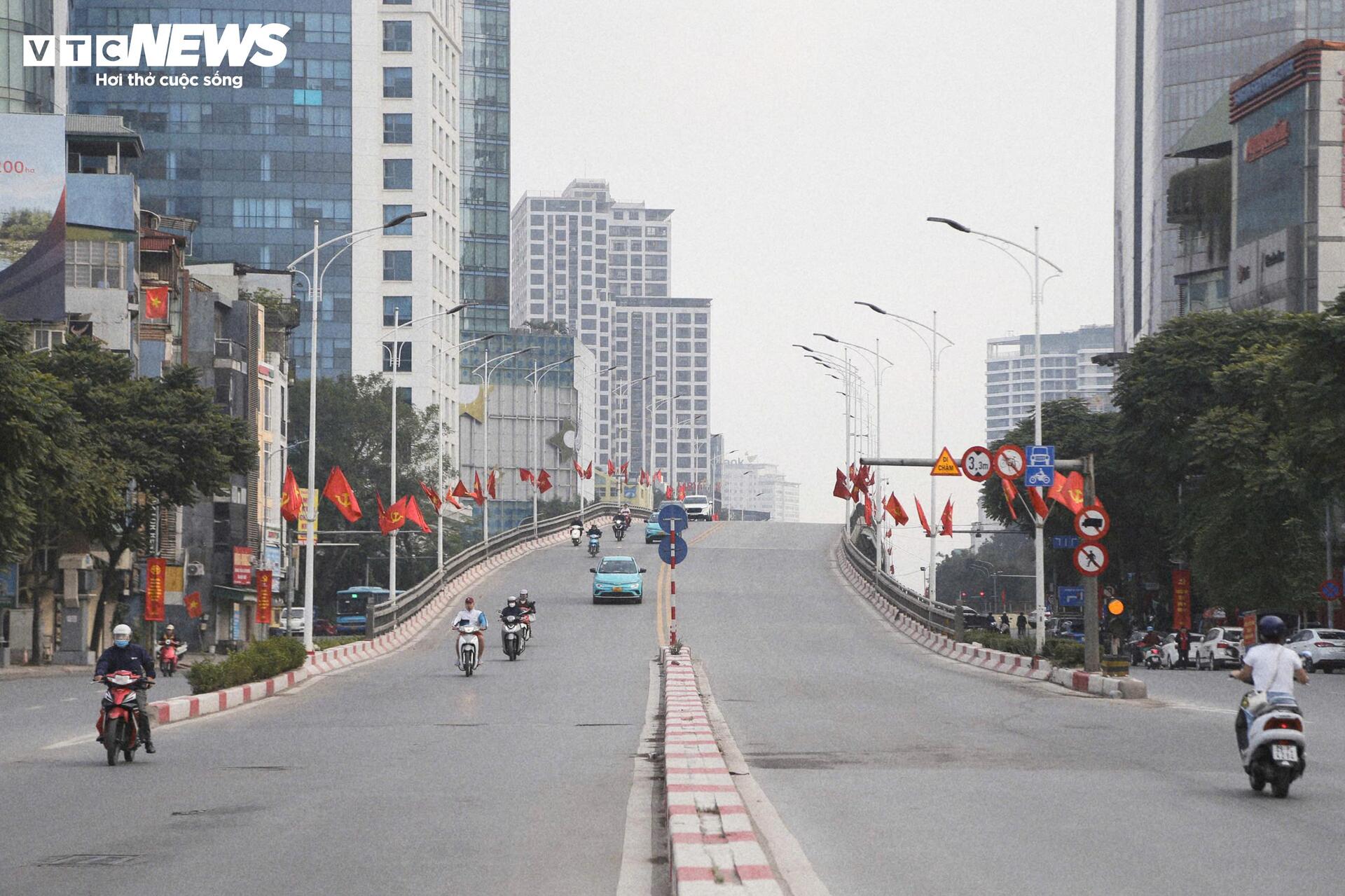 Hà Nội thông thoáng, yên bình ngày 29 Tết - 1