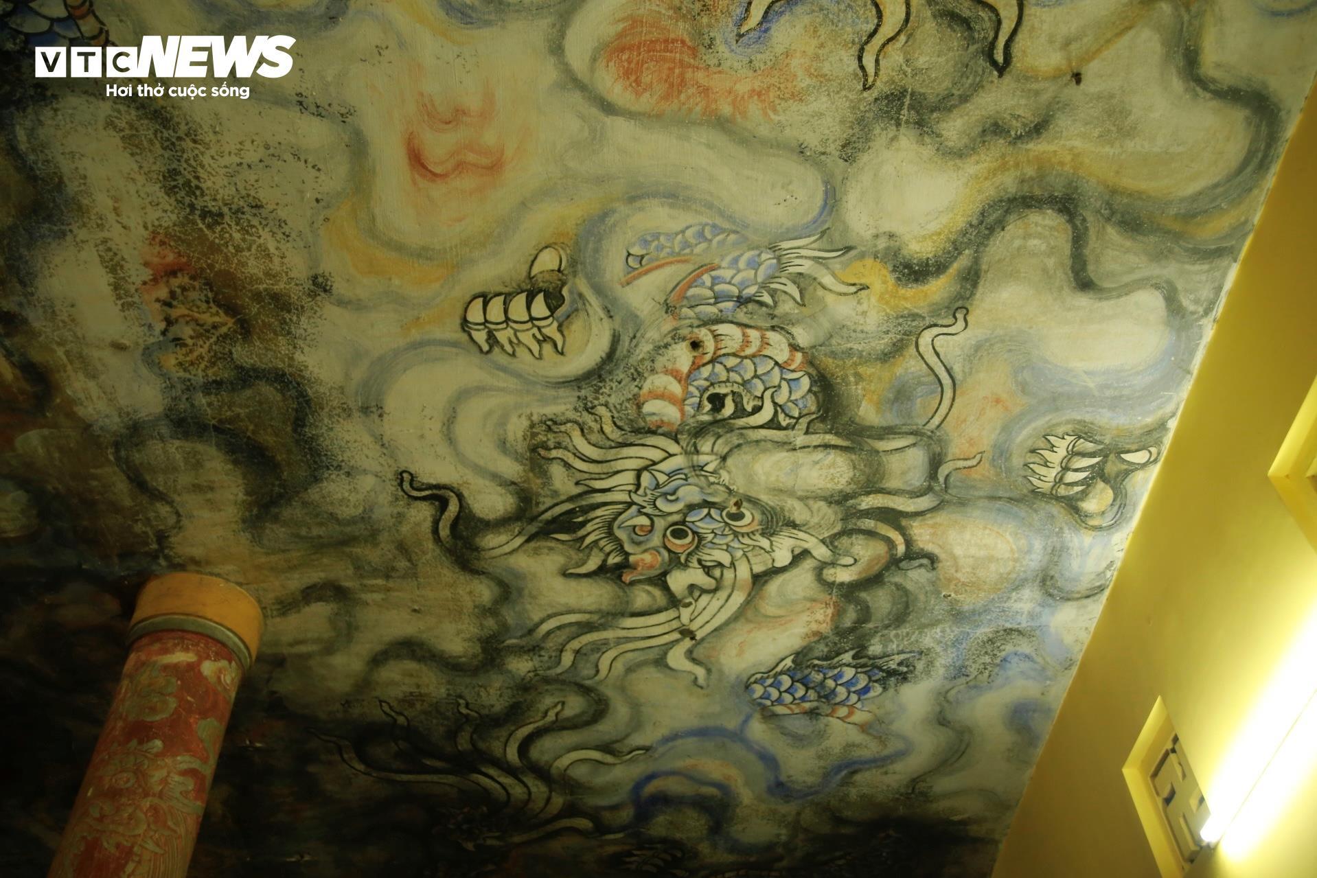 Quốc tự gắn với vị vua thứ 3 triều Nguyễn, có bức tranh rồng lớn nhất Việt Nam - 5