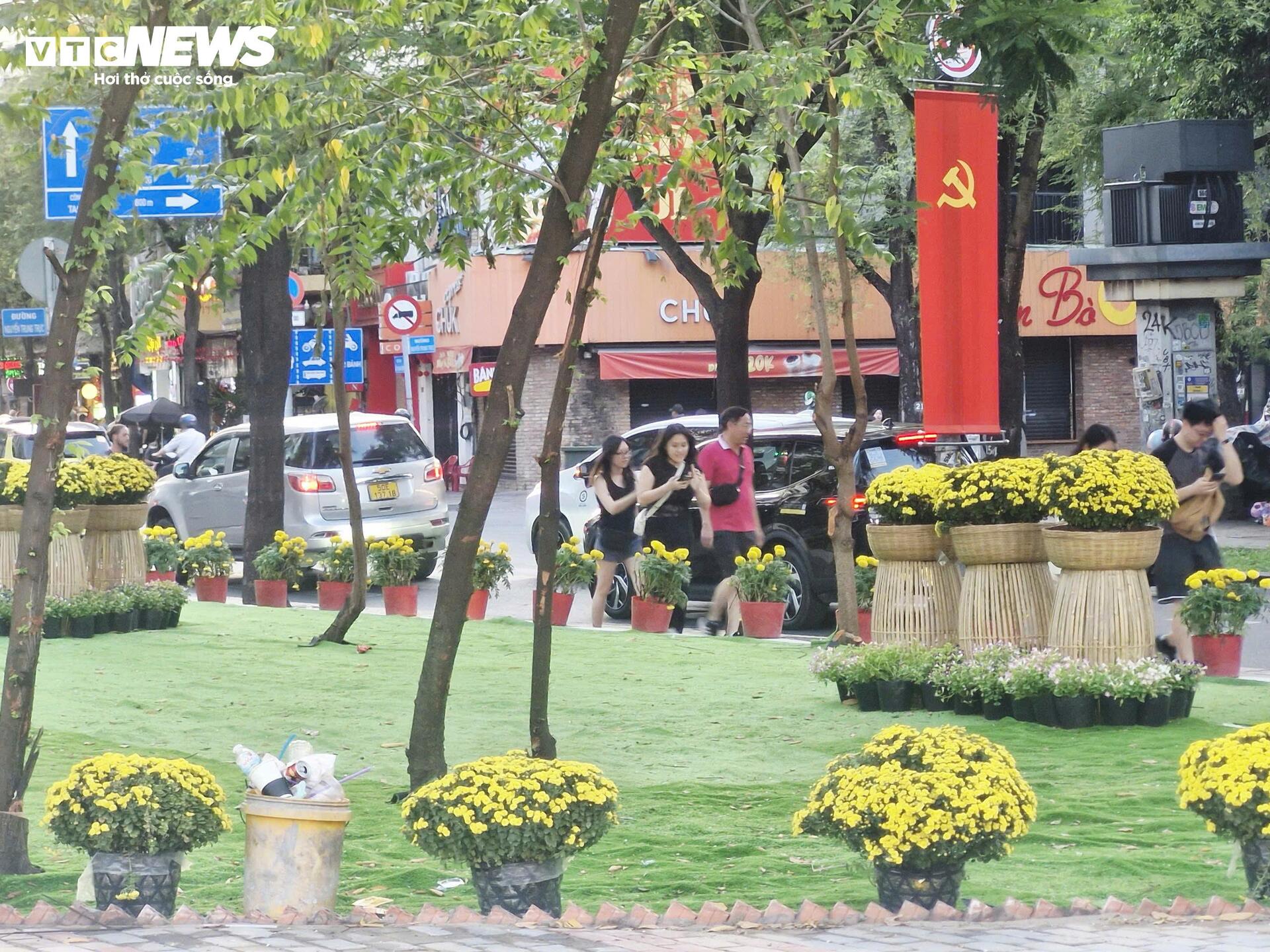 Diện mạo khác lạ của khu đất 'quây tôn' hơn 2 thập kỷ ở trung tâm TP.HCM - 14