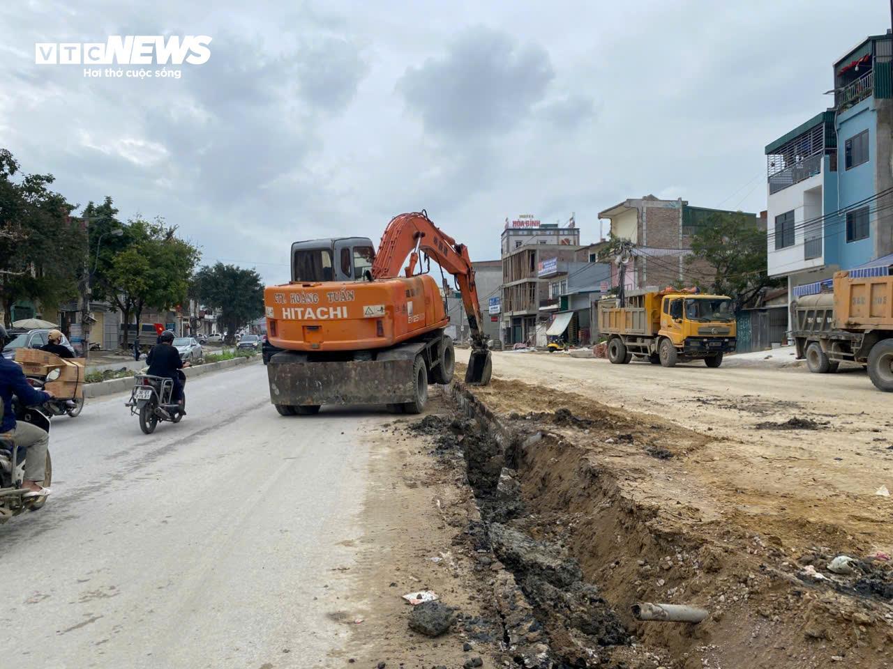 Dự án hơn 1000 tỷ đồng ở Thanh Hoá không rào chắn, người dân nơm nớp lo tai nạn - 8