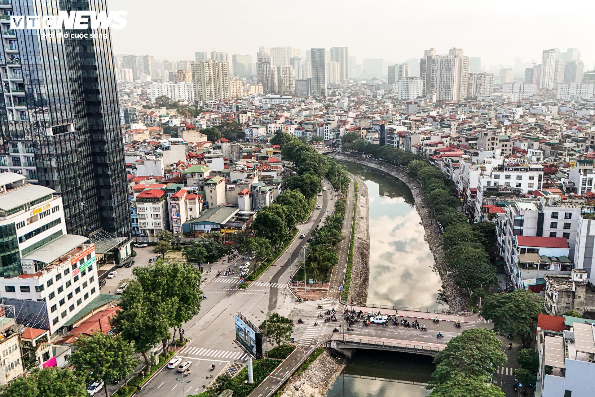 Hiện trạng đường Láng trước đề xuất mở rộng lên gần 54m - 1