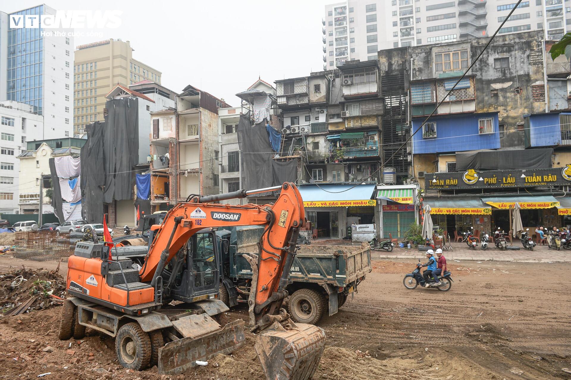 Diện mạo mới đường Vành đai 1 sau cao điểm thi công xuyên Tết - 3