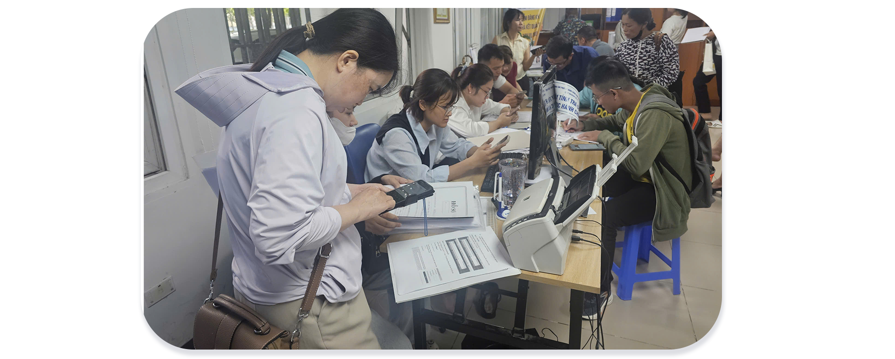 Trục lợi hàng trăm triệu đồng nhờ bán suất ngoại giao nhà ở xã hội, ‘cò’ vẫn vỗ ngực khoe công ‘giúp người’ - 4