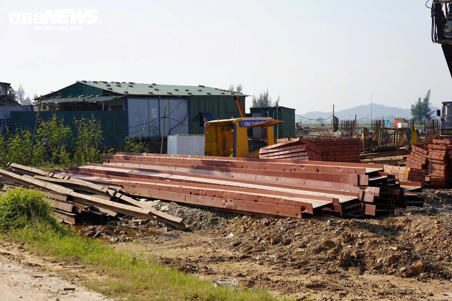 Vì sao đường gần 1.150 tỷ nối trung tâm TP Huế với sân bay Phú Bài 'đứng bánh'? - 12