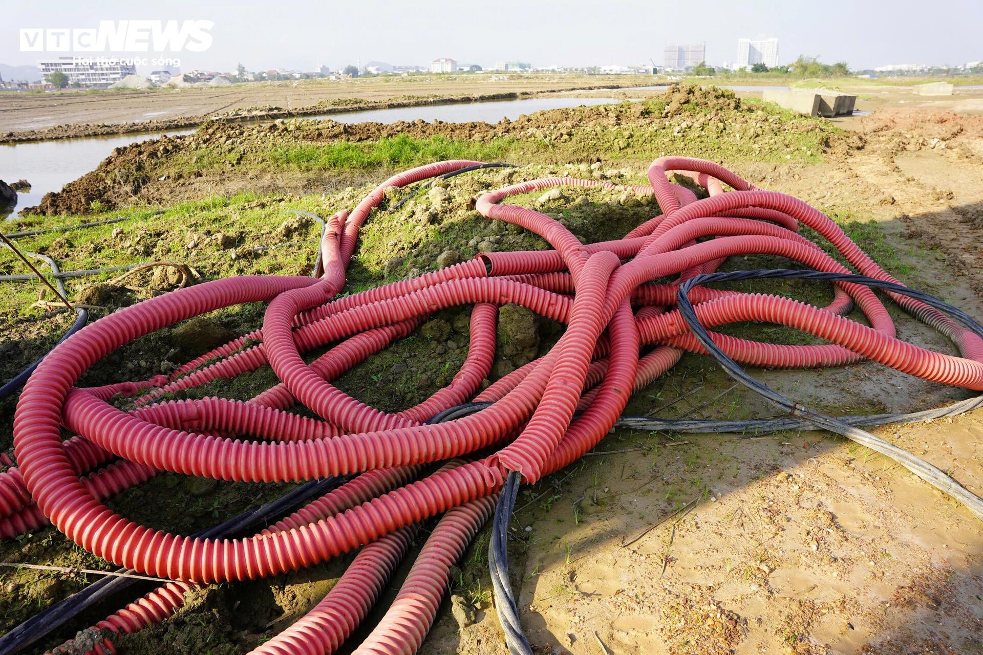 Vì sao đường gần 1.150 tỷ nối trung tâm TP Huế với sân bay Phú Bài 'đứng bánh'? - 7