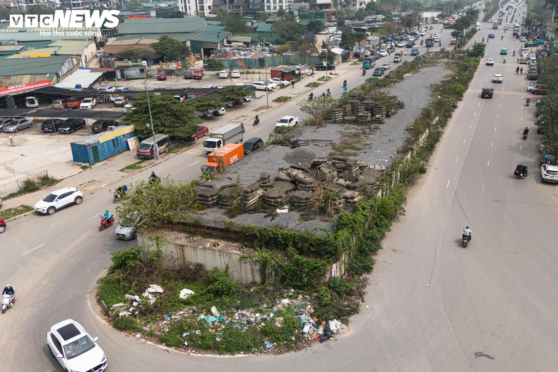 Dự án cầu vượt 'đắp chiếu' nhiều năm trên tuyến đường nghìn tỷ ở Hà Nội - 2