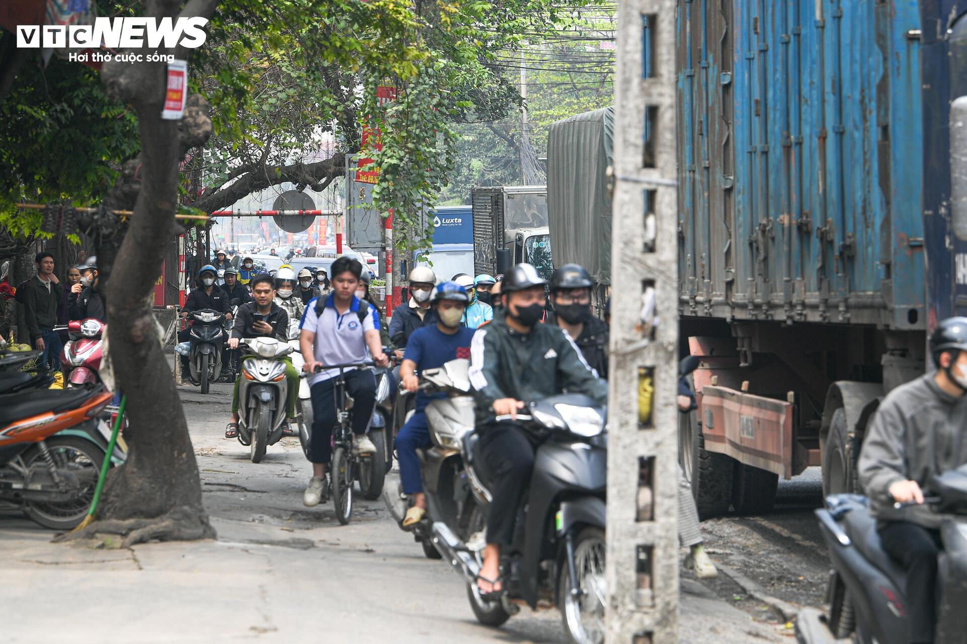 Dự án cầu vượt 'đắp chiếu' nhiều năm trên tuyến đường nghìn tỷ ở Hà Nội - 10
