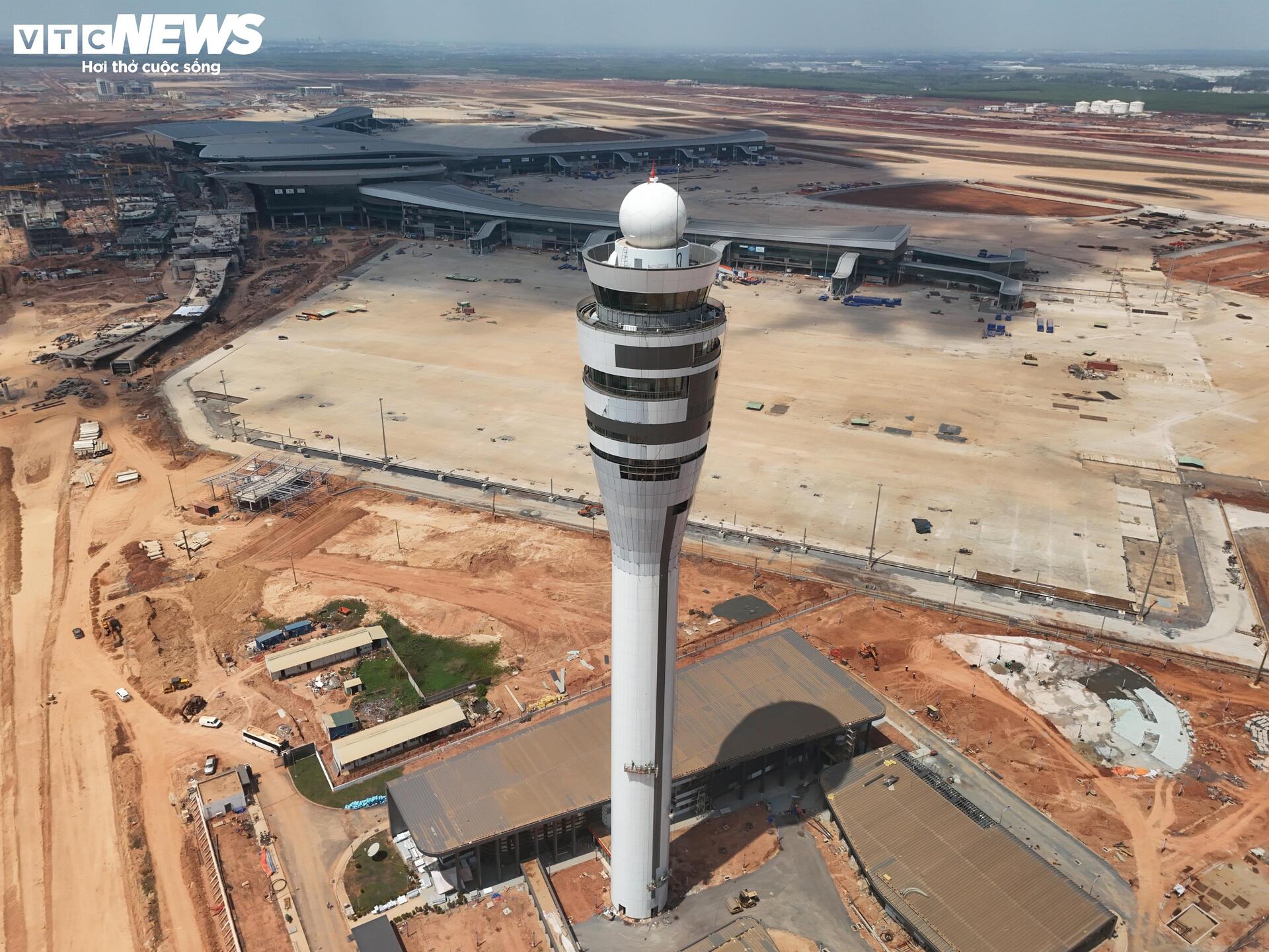 Toàn cảnh sân bay Long Thành trước mốc dự kiến vận hành thương mại - 15