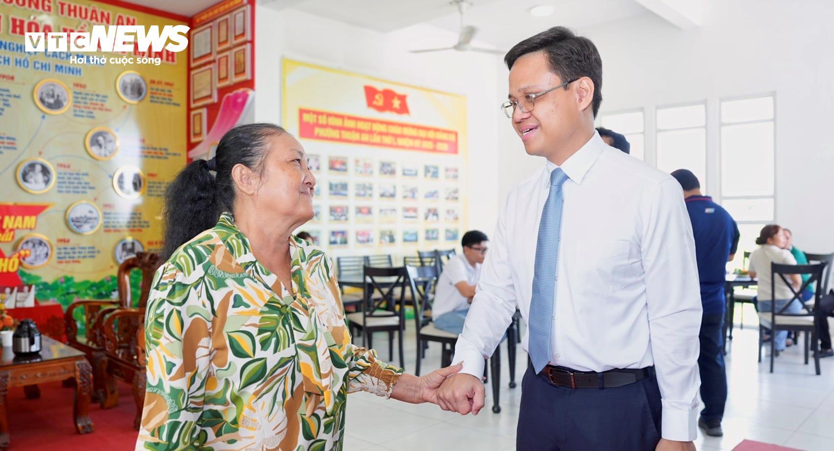 Nỗi lo an cư của cử tri TP.HCM và cam kết đồng hành của ứng viên 9X - 2