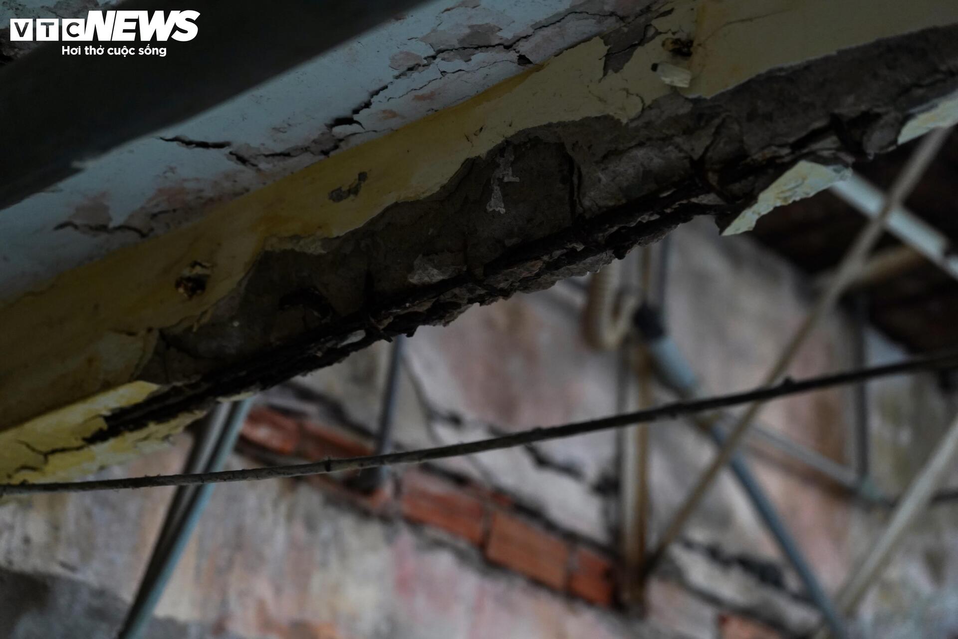 Cư xá Thanh Đa vẫn kín 'chuồng cọp' dù nhiều lần vận động tháo dỡ - 9