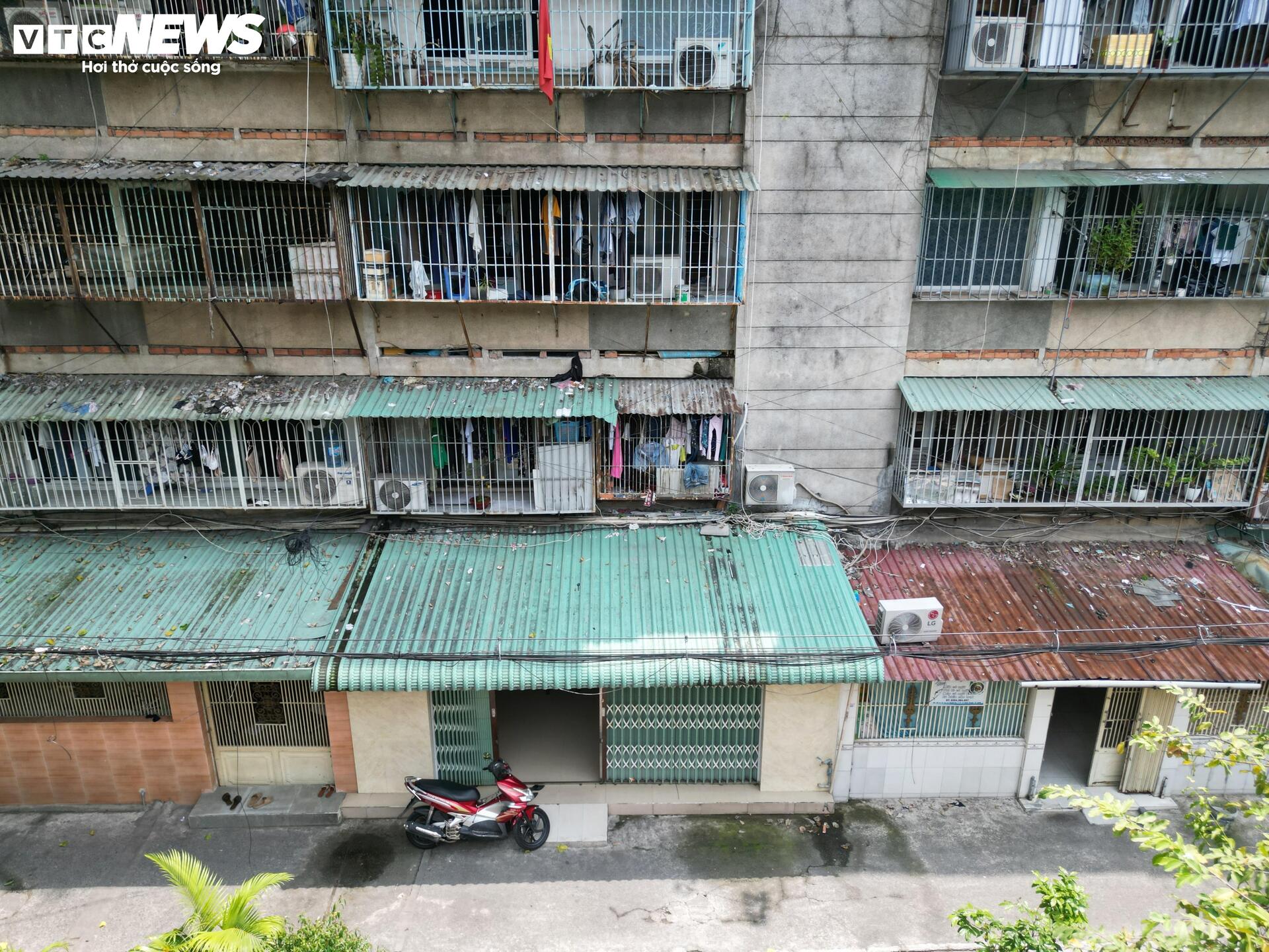 Cư xá Thanh Đa vẫn kín 'chuồng cọp' dù nhiều lần vận động tháo dỡ - 13
