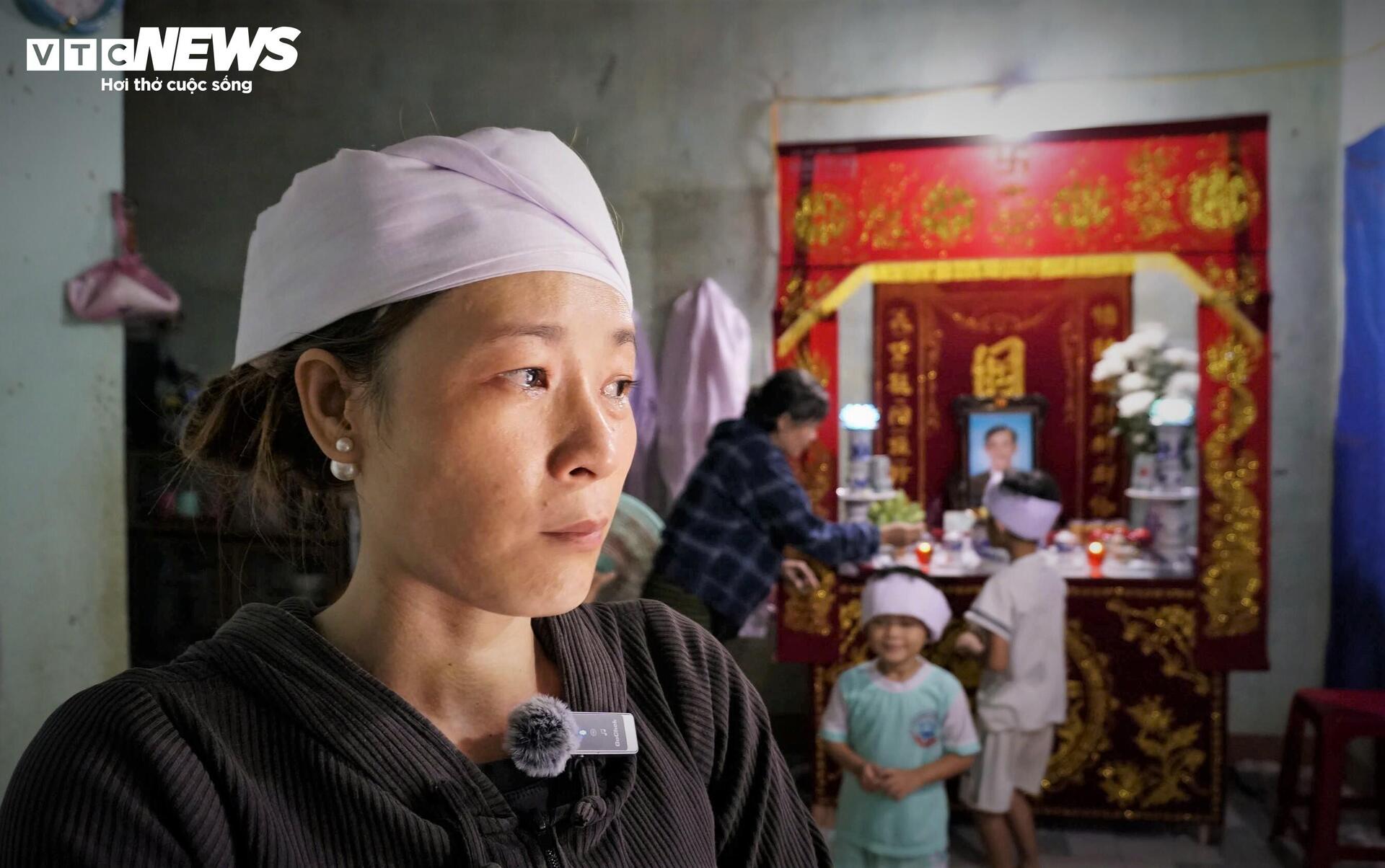 Những người phụ nữ gồng mình gánh sinh kế trên bến cá Tam Quan - 4