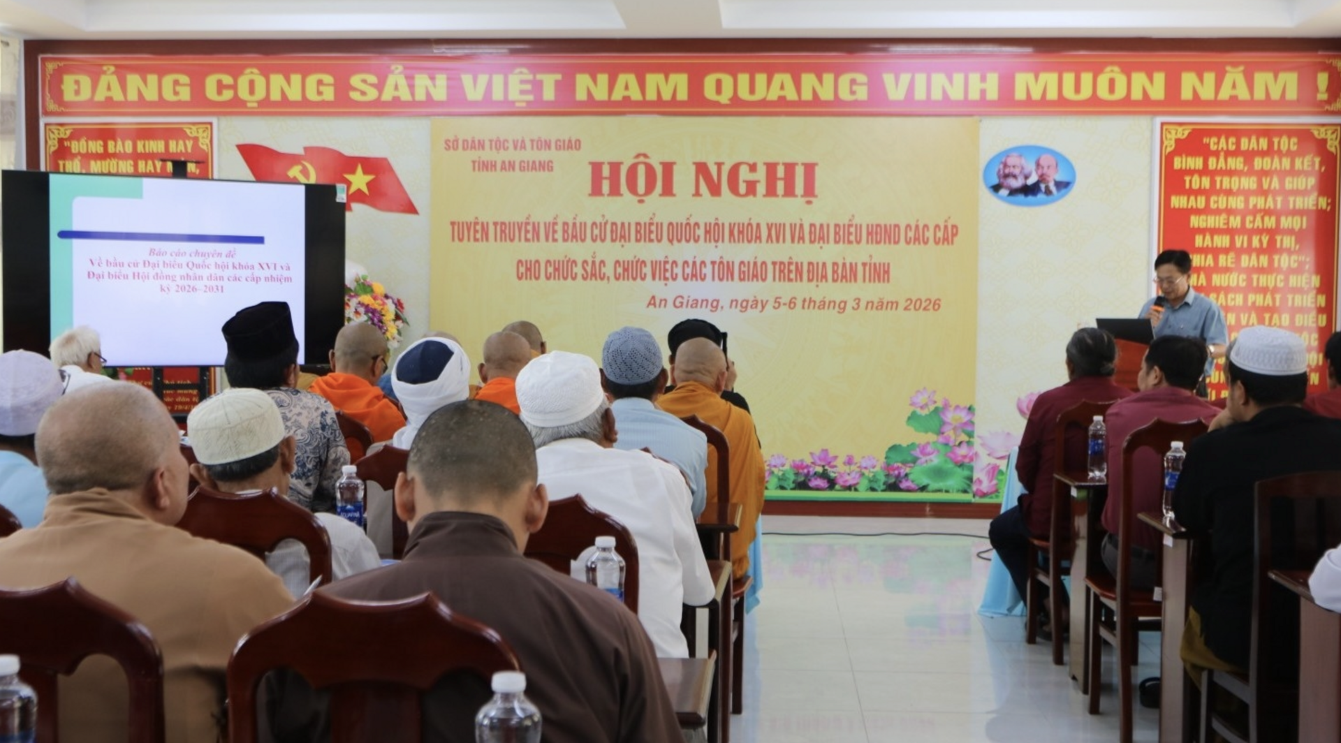 Từ mái chùa đến giáo đường: Đồng bào các tôn giáo chung nhịp hướng về ngày hội non sông - 5