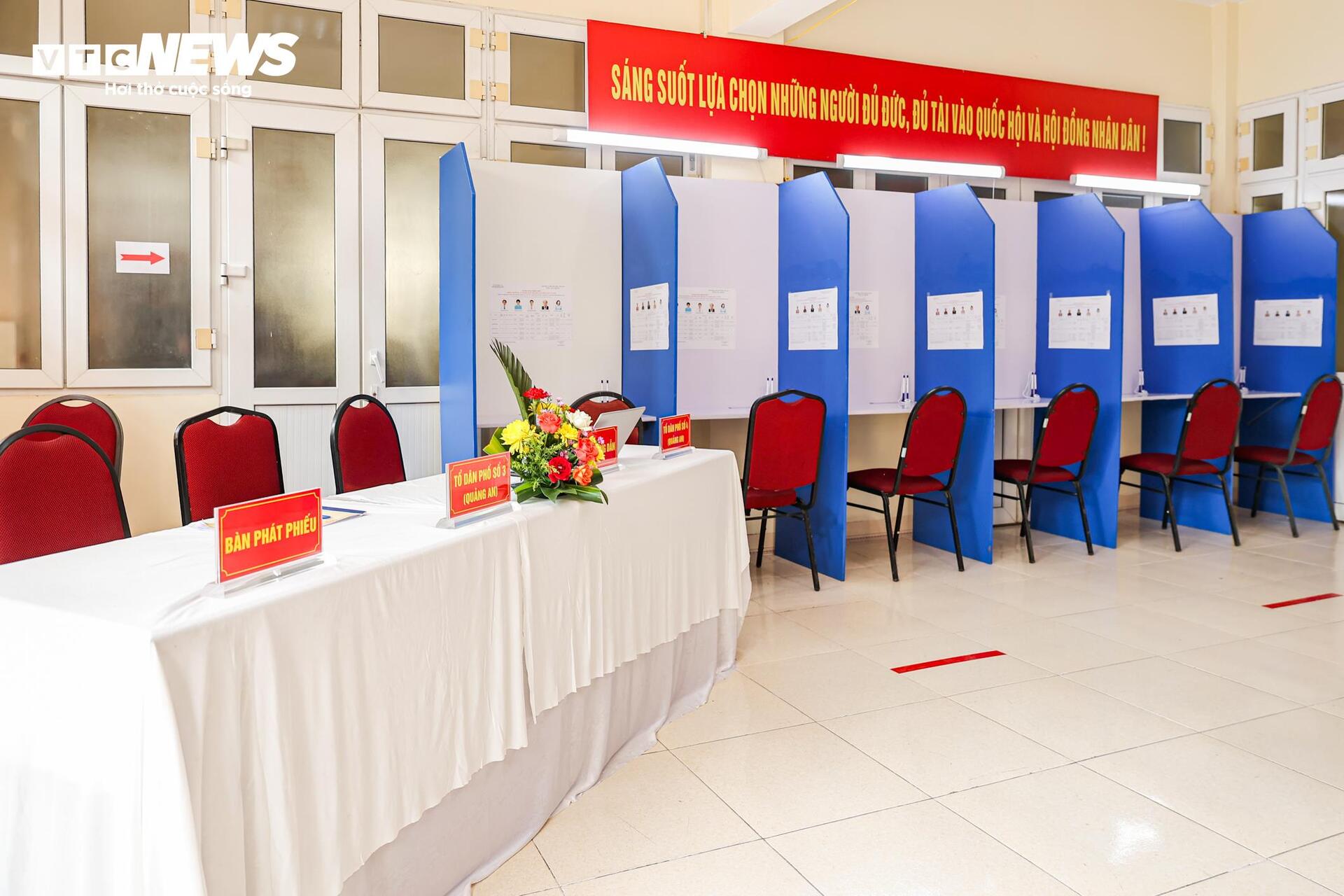 Công an Hà Nội trực 24/24, đảm bảo tuyệt đối an ninh cho ngày bầu cử - 5