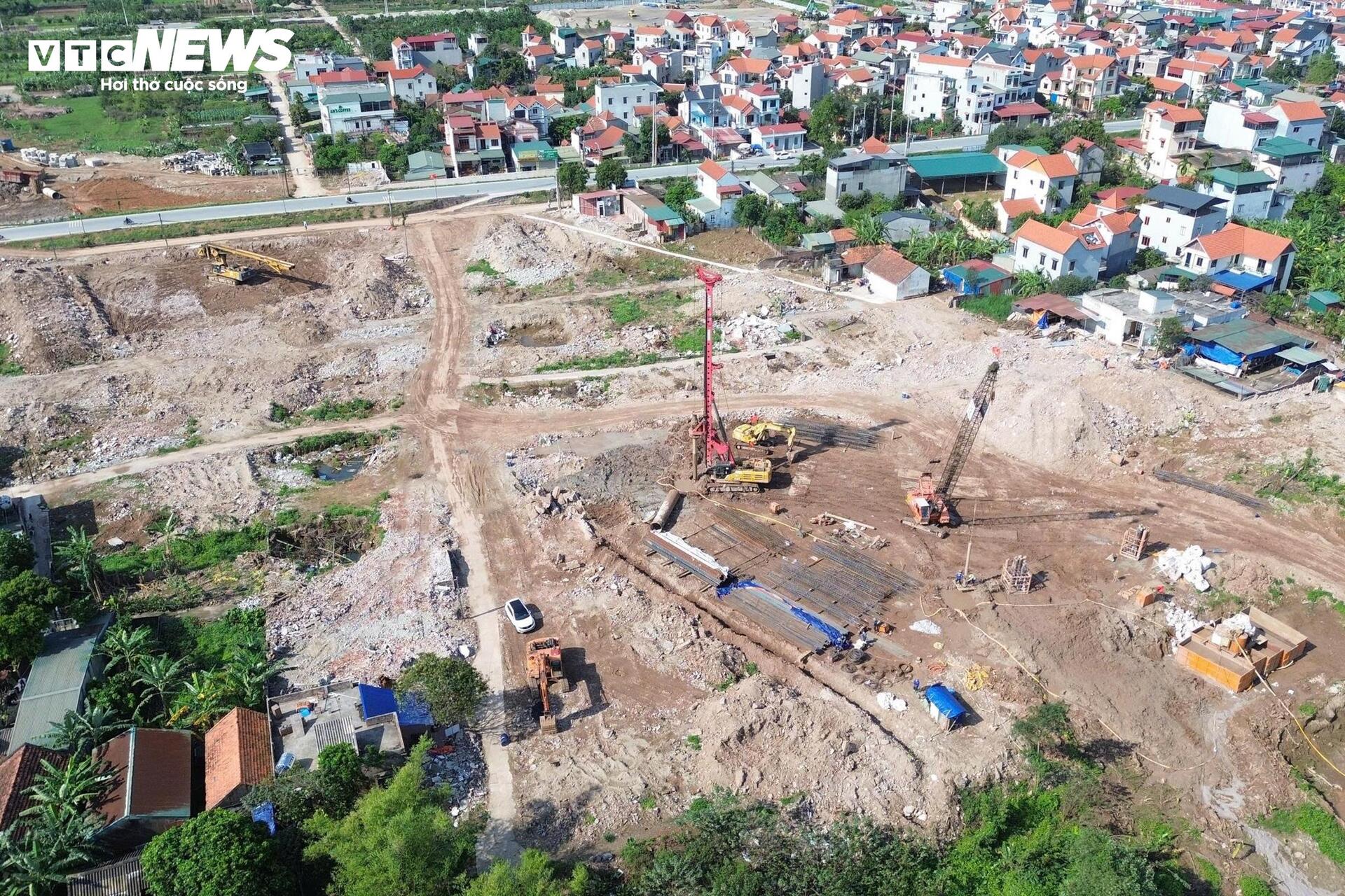 Đại công trường cầu Hồng Hà vượt sông Hồng sau 5 tháng thi công - 7