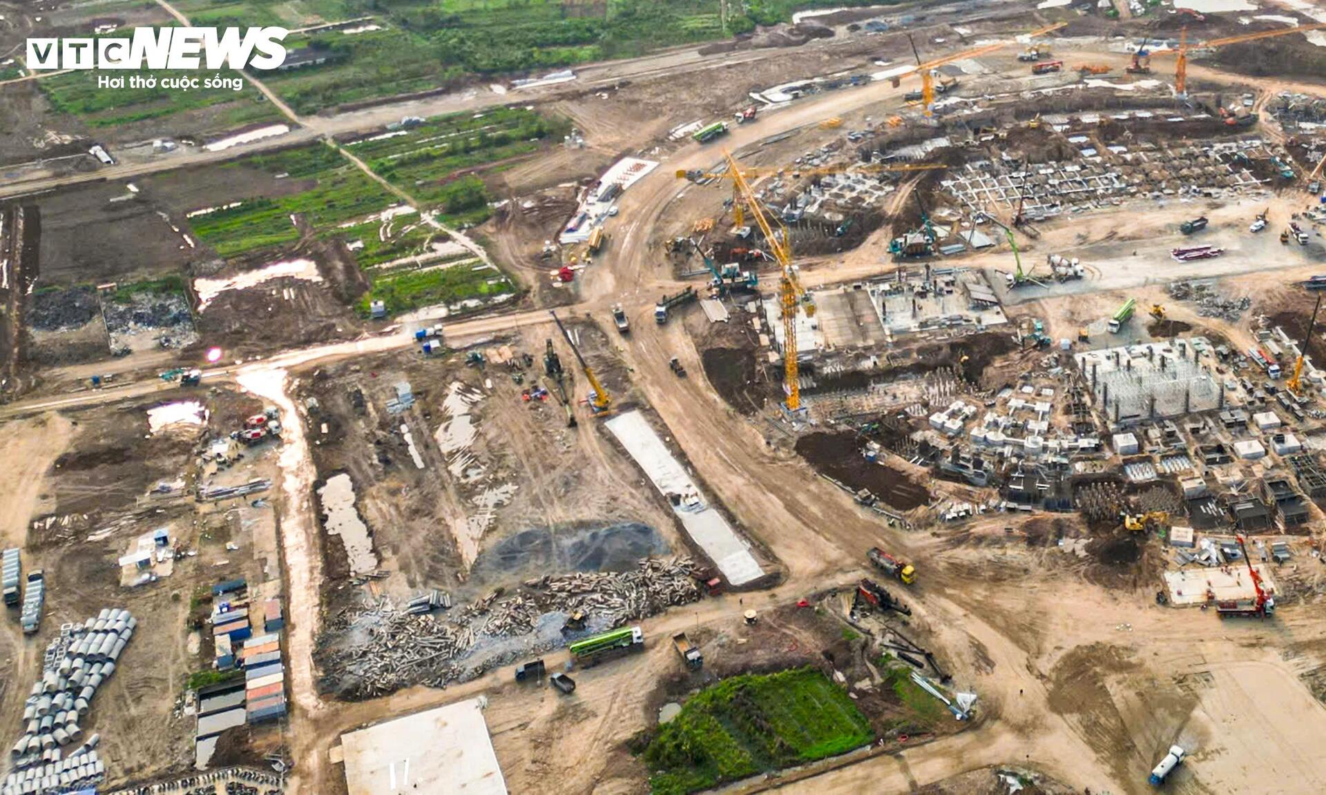 Toàn cảnh công trường sân vận động 60.000 chỗ tại Hưng Yên - 11