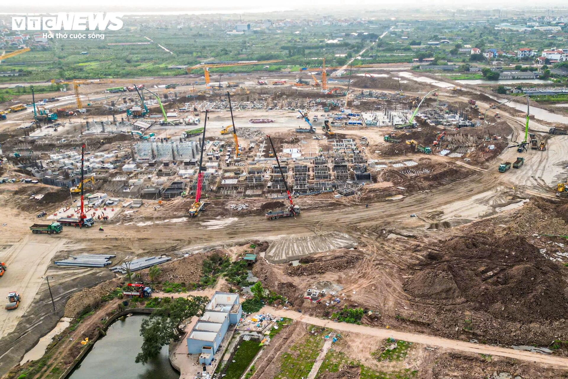 Toàn cảnh công trường sân vận động 60.000 chỗ tại Hưng Yên - 6