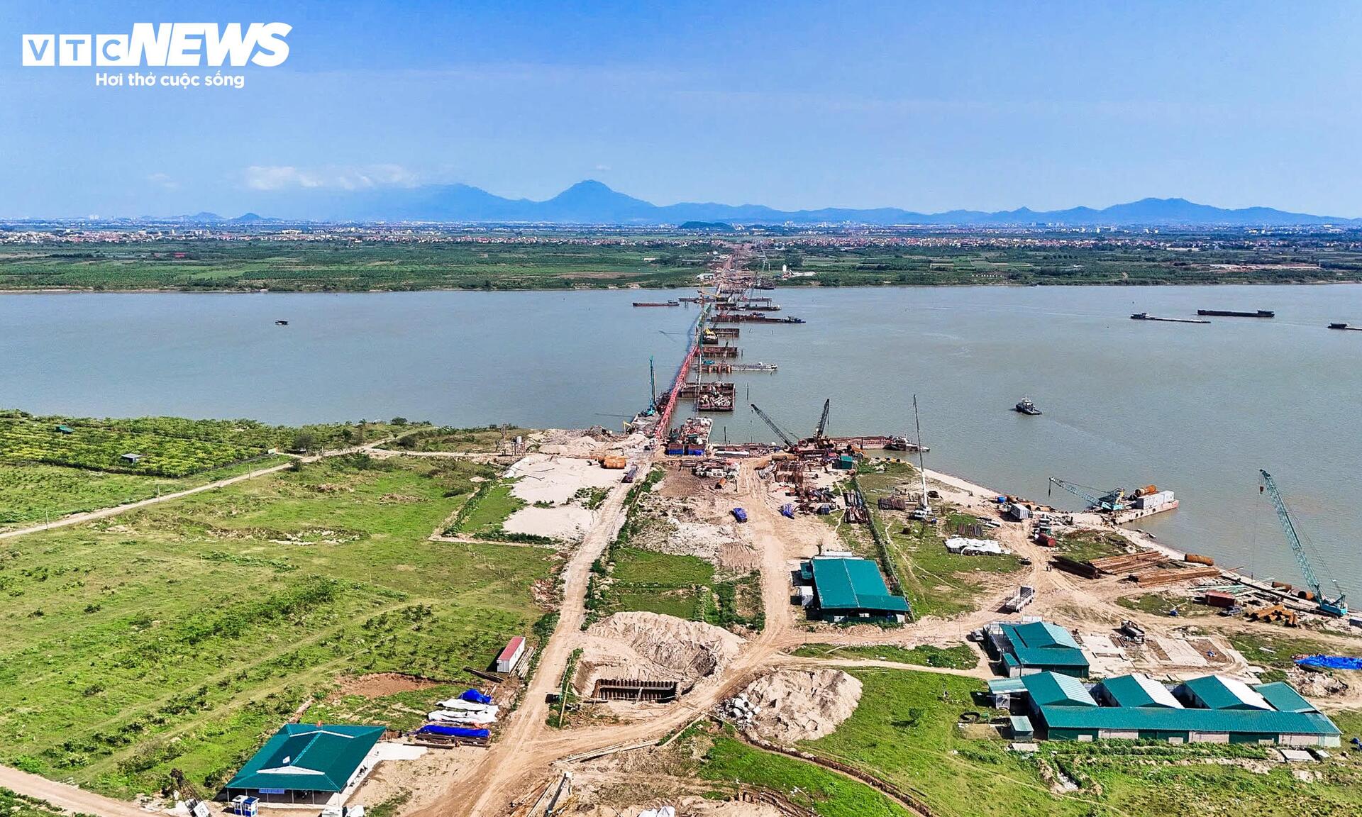 Cận cảnh Vành đai 4 phía Tây Hà Nội sau 2 năm thi công - 12