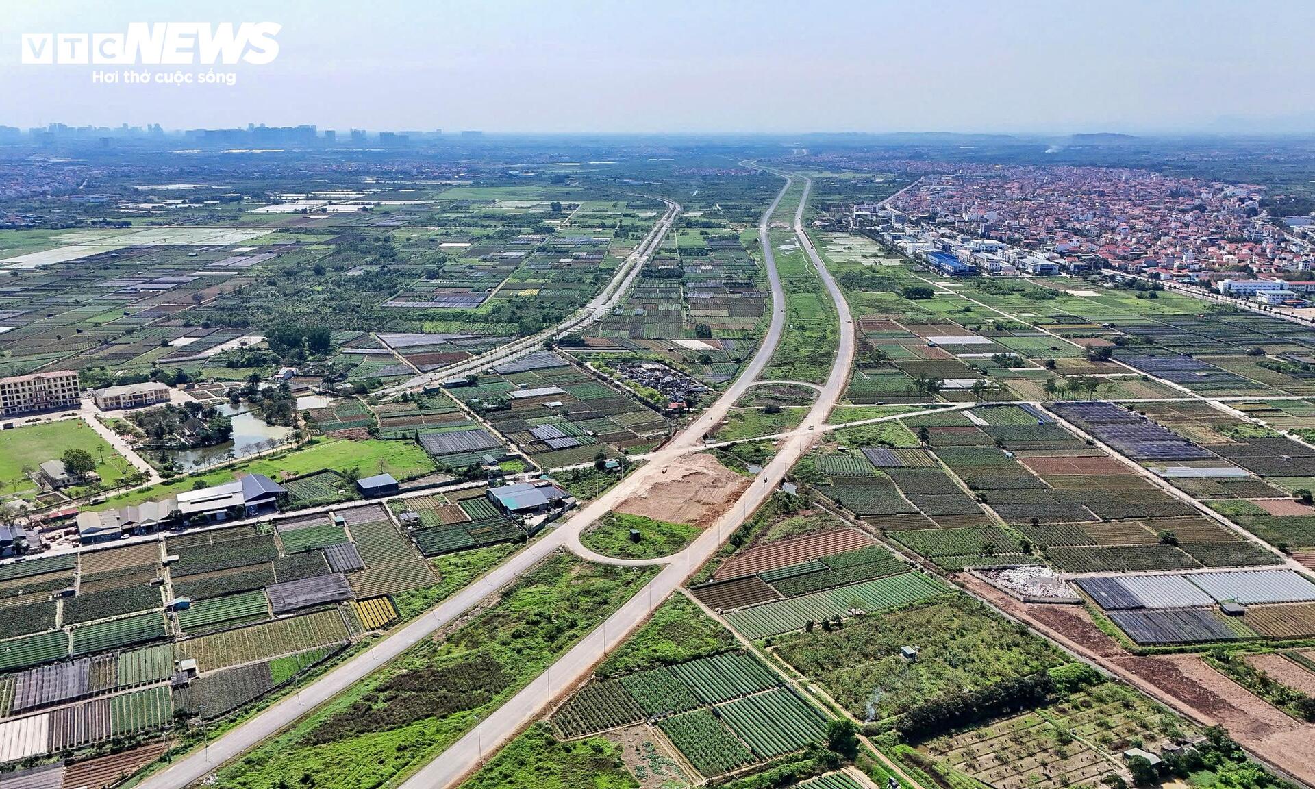 Cận cảnh Vành đai 4 phía Tây Hà Nội sau 2 năm thi công - 2