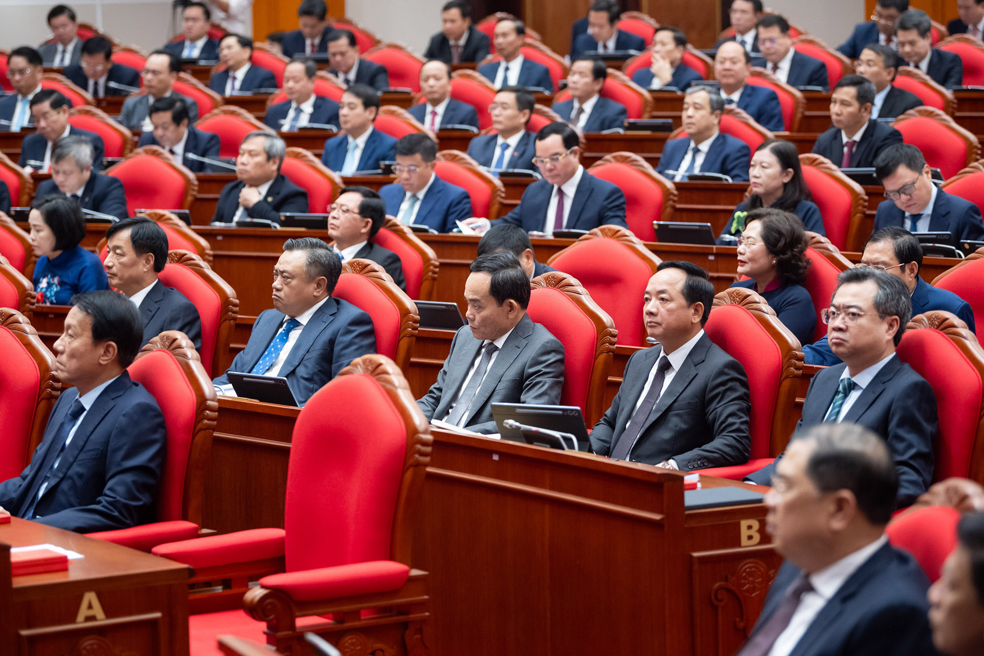 Toàn cảnh phiên khai mạc Hội nghị lần thứ 2 Ban Chấp hành Trung ương khóa XIV - 7