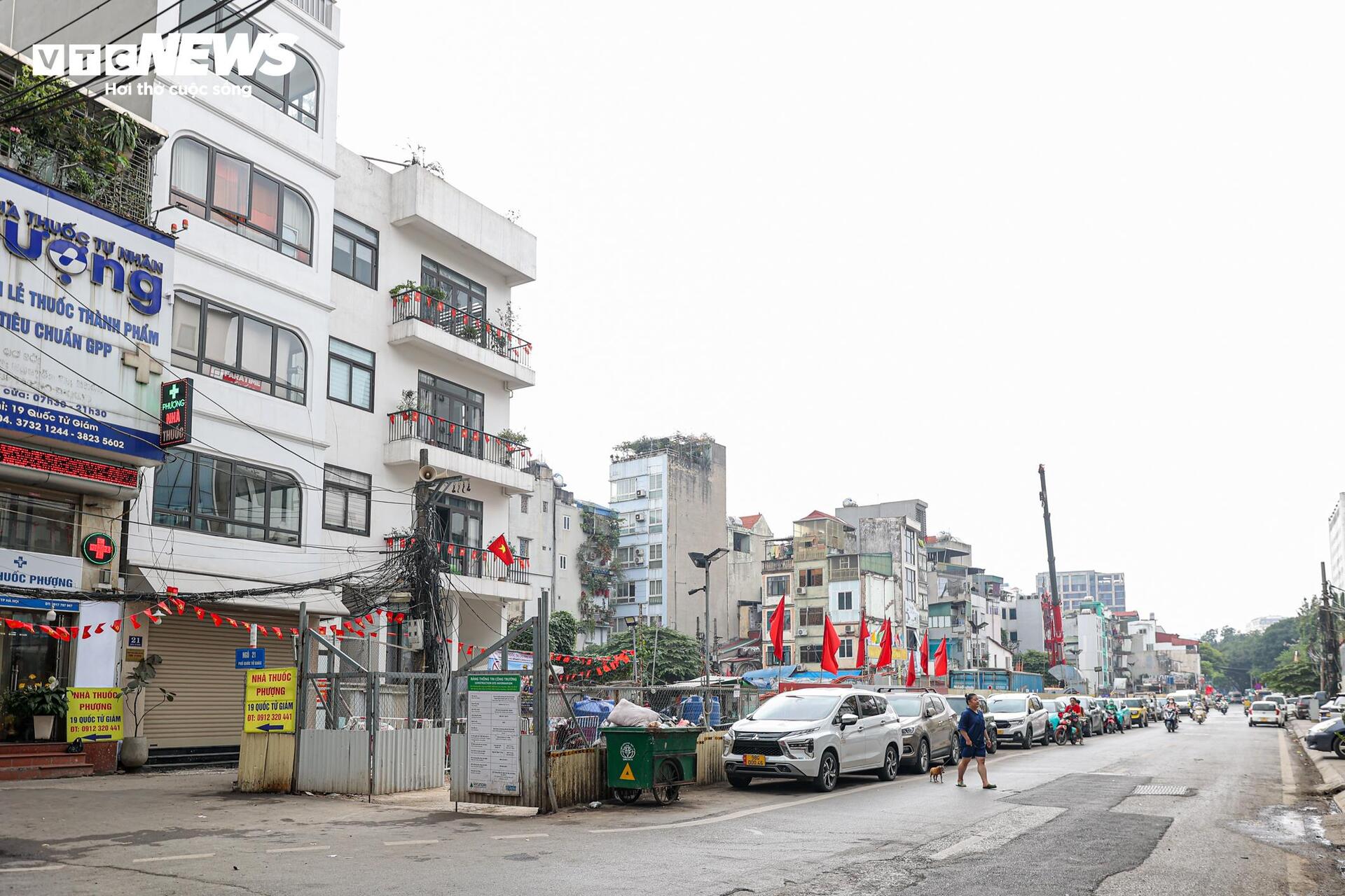 Lô cốt metro Nhổn-ga Hà Nội án ngữ gần chục năm, phố trung tâm thành 'phố chết' - 12