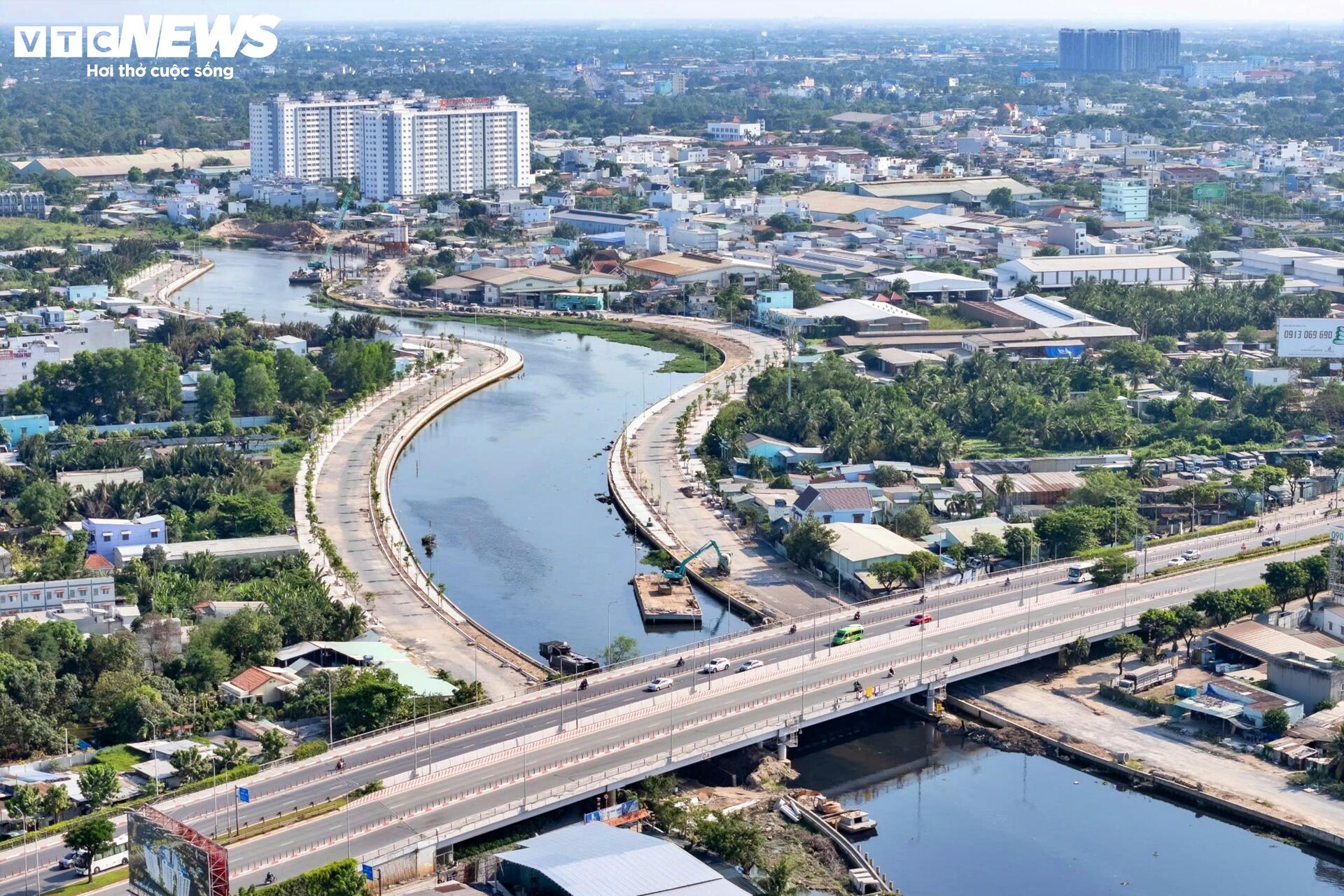 Dự án kênh 9.000 tỷ chậm tiến độ, thi công cầm chừng kéo dài - 7