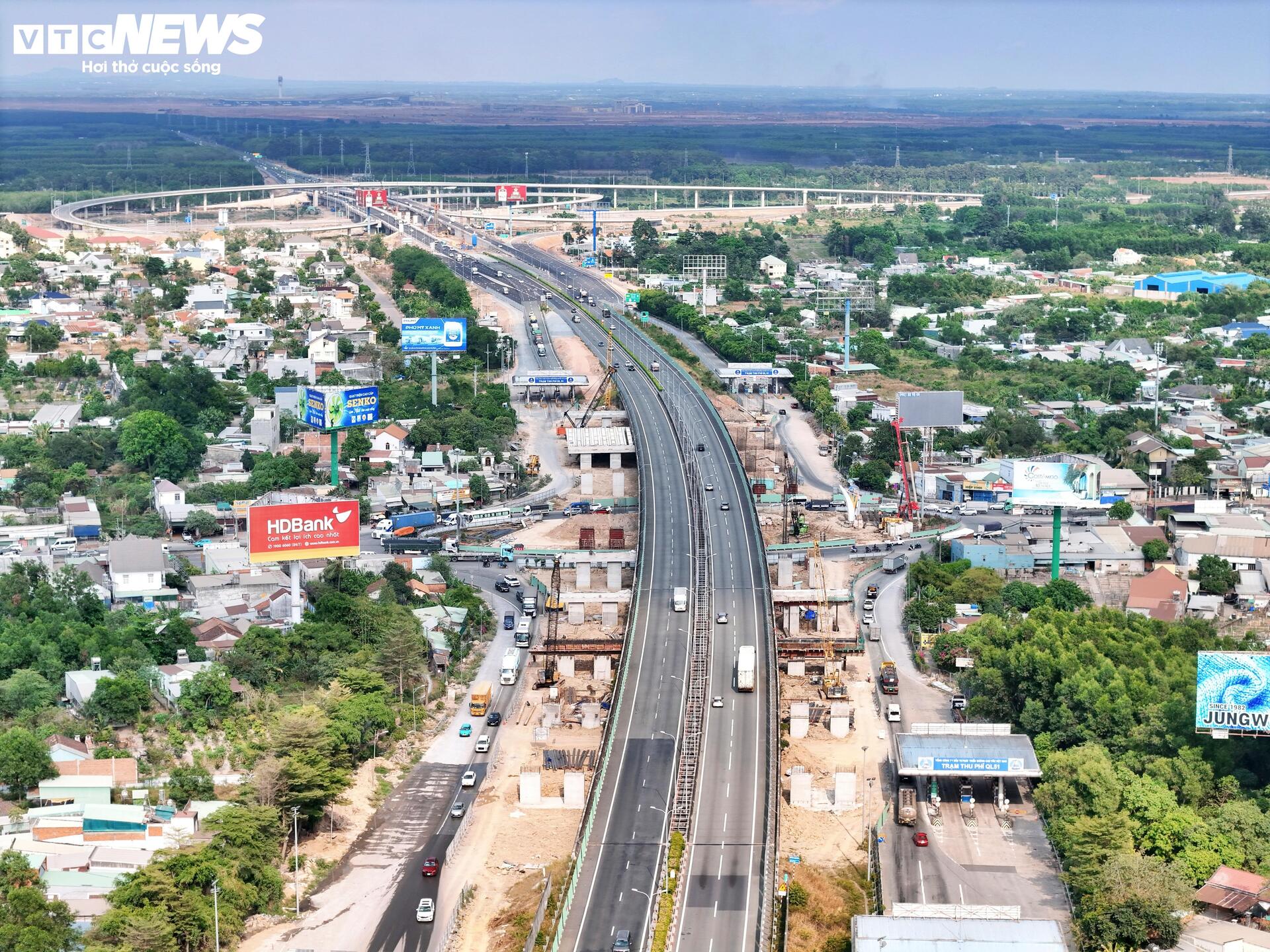 Cận cảnh cao tốc TP.HCM - Long Thành sau hơn nửa năm thi công mở rộng - 5