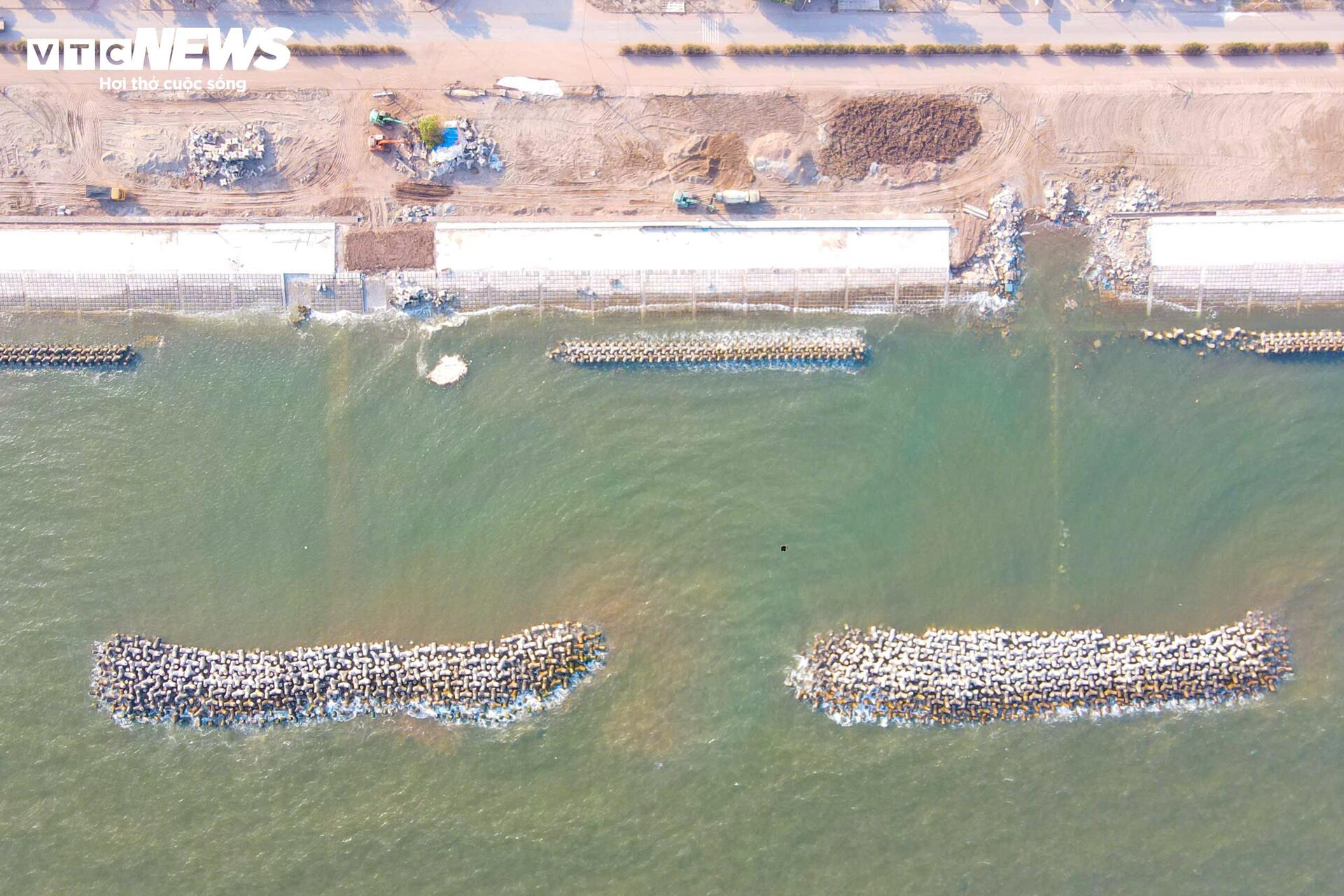 Cận cảnh hai bãi biển đang 'lột xác' thành thiên đường du lịch tại Ninh Bình - 7