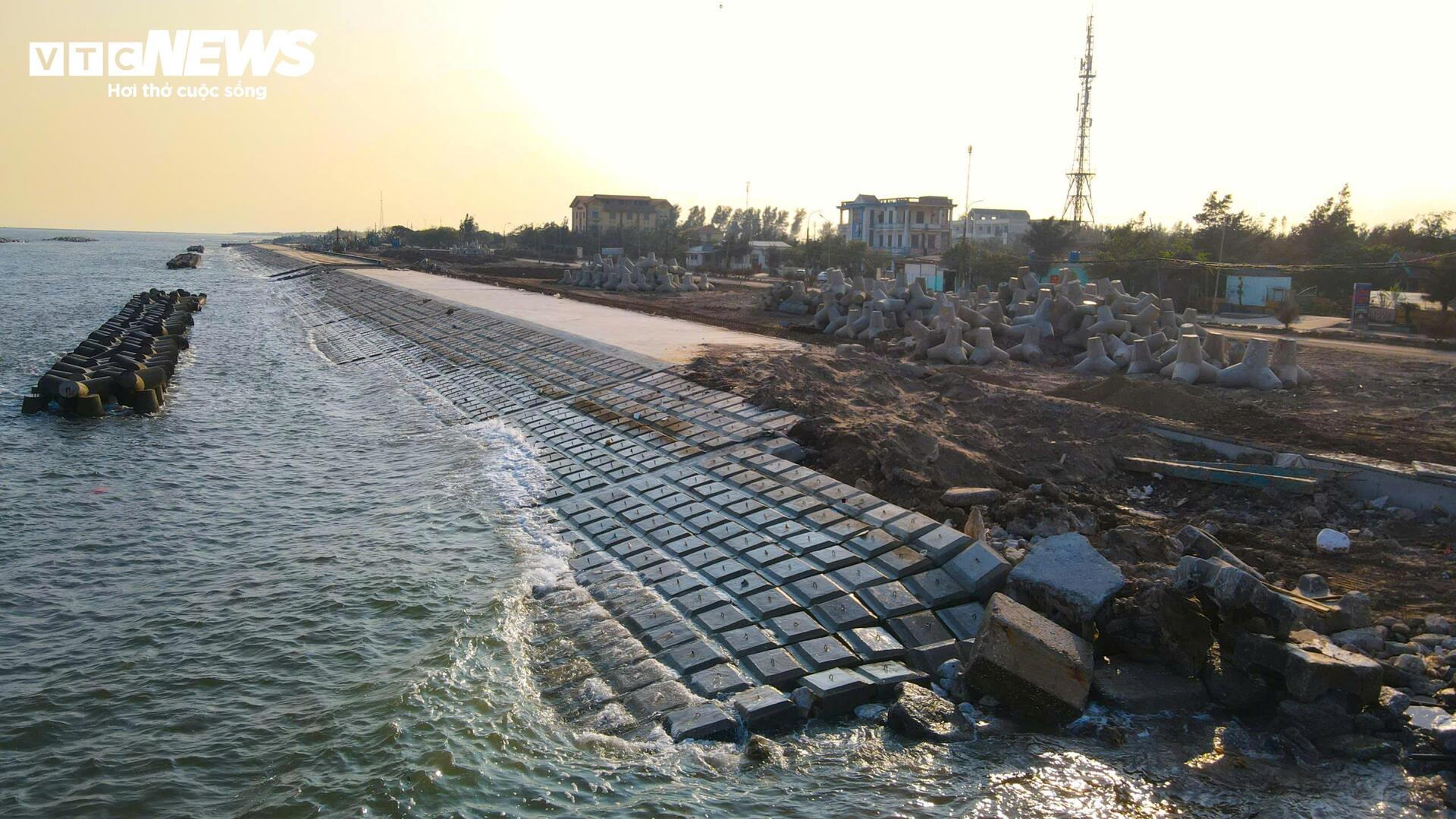 Cận cảnh hai bãi biển đang 'lột xác' thành thiên đường du lịch tại Ninh Bình - 3