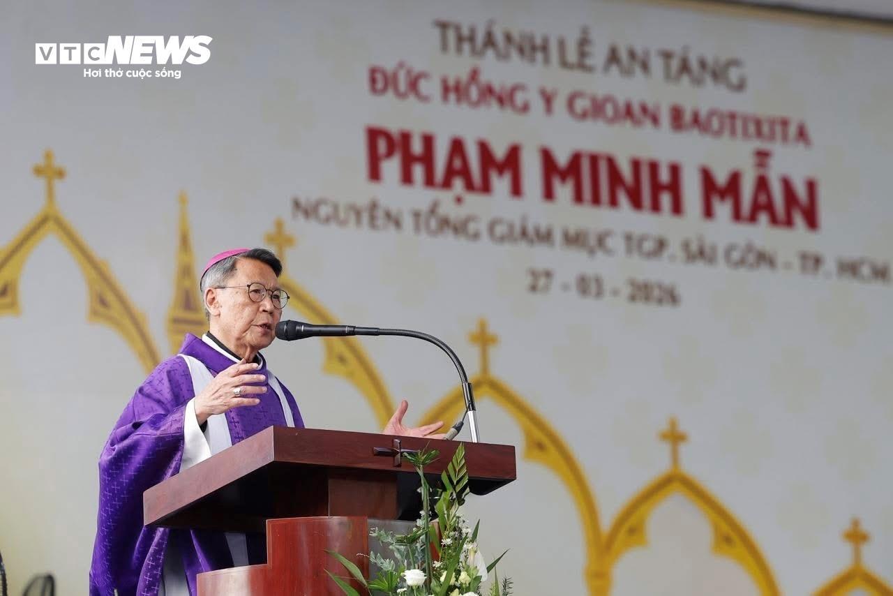Thánh lễ an táng Đức Hồng y Gioan Baotixita Phạm Minh Mẫn - 10