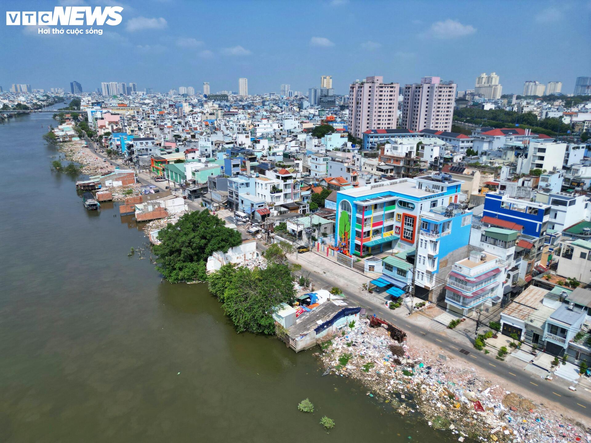 Cận cảnh dự án cải tạo kênh 7.300 tỷ đồng ở TP.HCM - 4