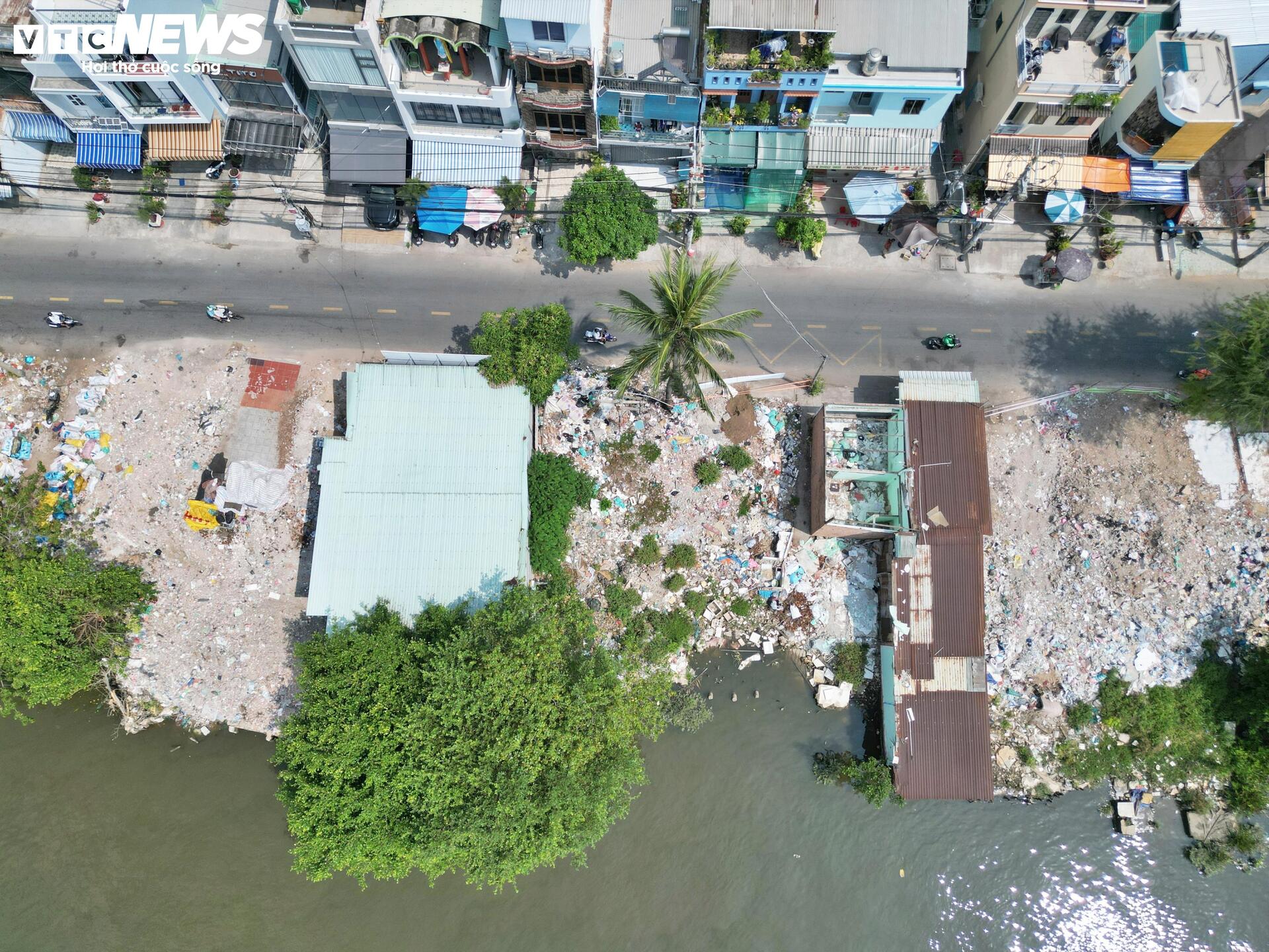 Cận cảnh dự án cải tạo kênh 7.300 tỷ đồng ở TP.HCM - 7