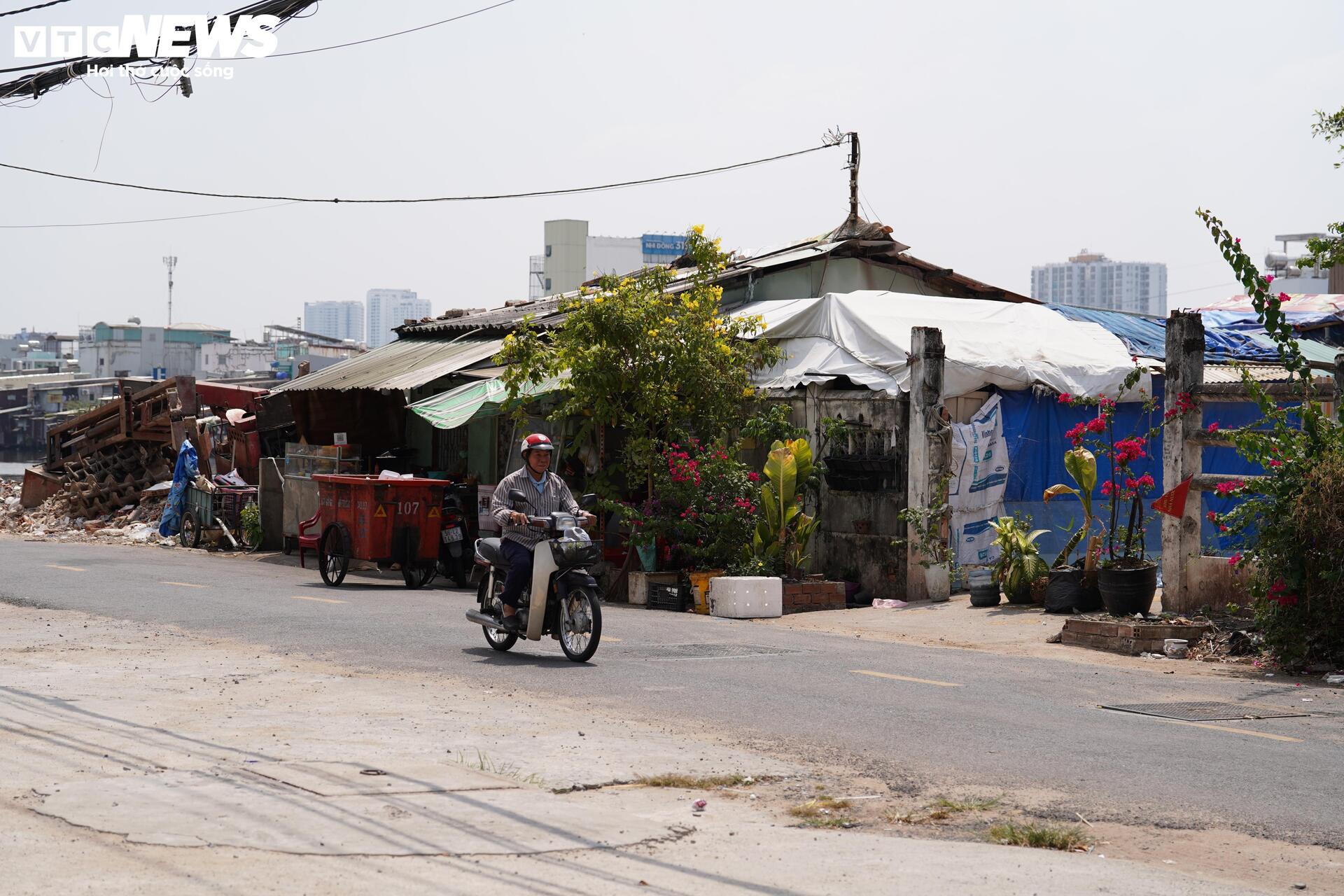 Cận cảnh dự án cải tạo kênh 7.300 tỷ đồng ở TP.HCM - 10